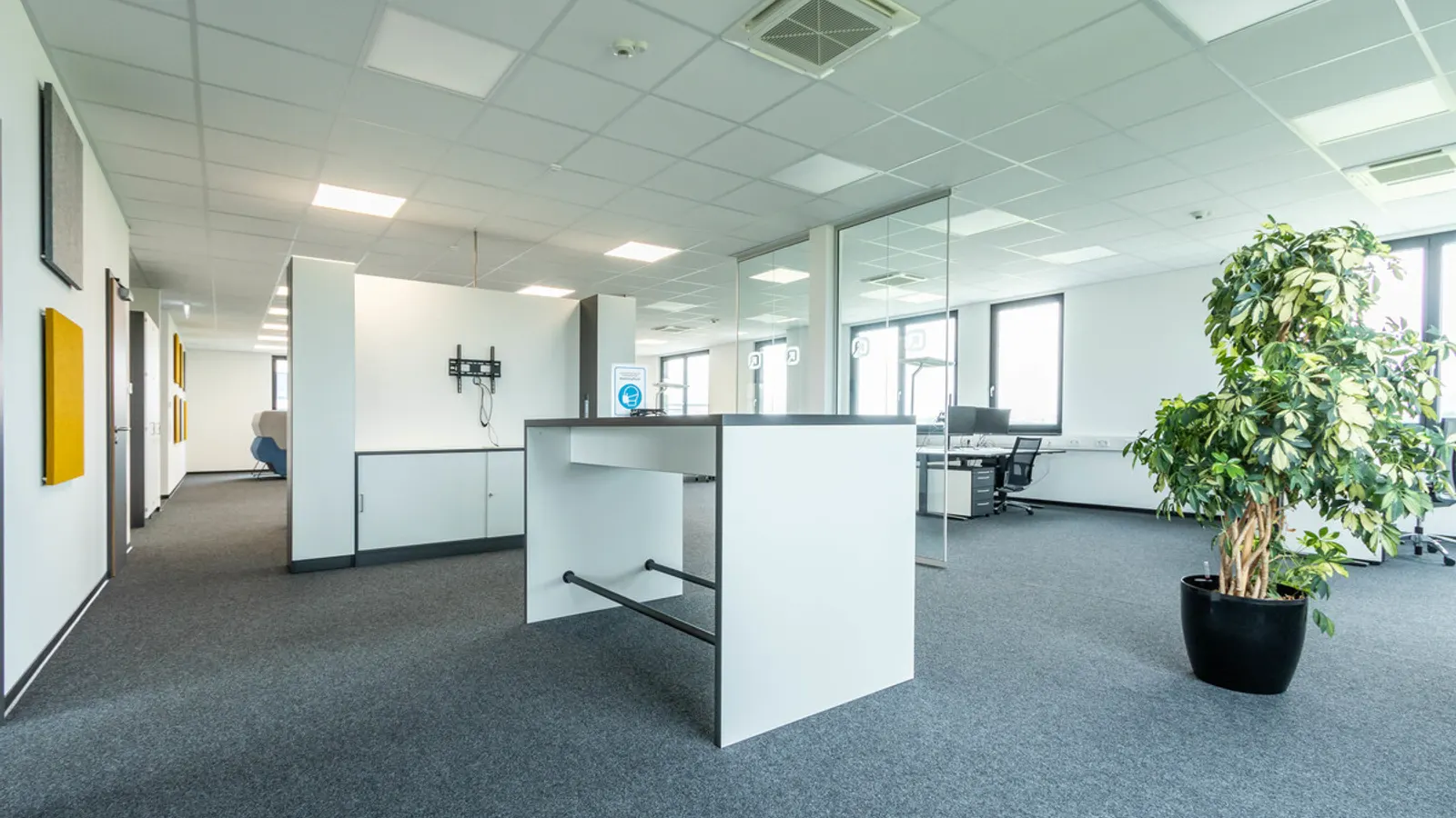 Moderne Bürofläche im Gewerbegebiet Großmehring - Bild 12