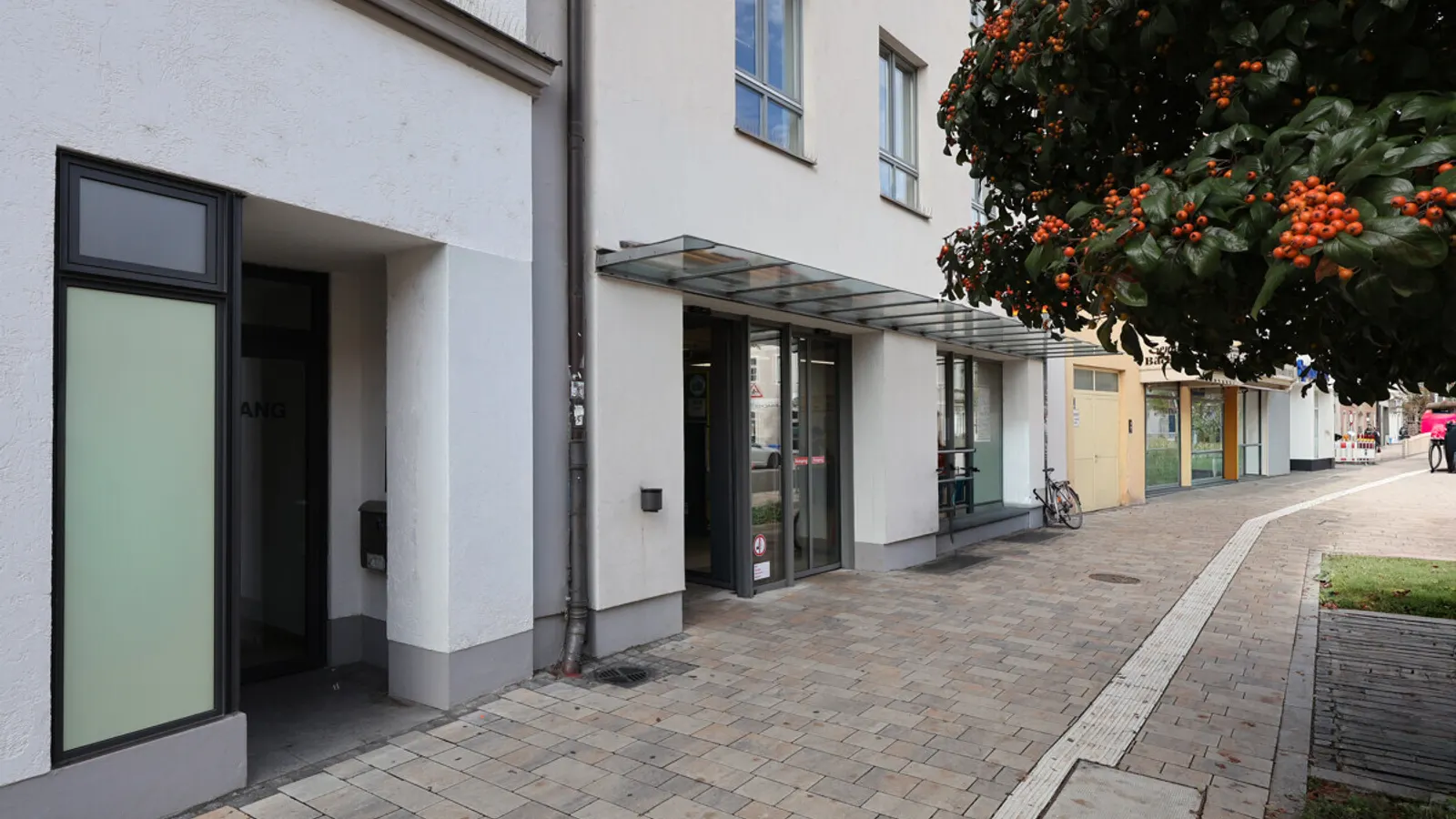 Schöne Bürofläche in der Altstadt inkl. TG-Stellplätze - Bild 2