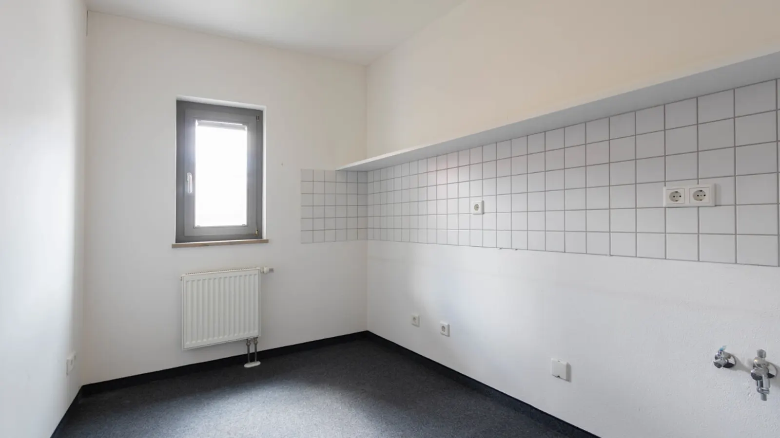 Schöne Bürofläche in der Altstadt inkl. TG-Stellplätze - Bild 10