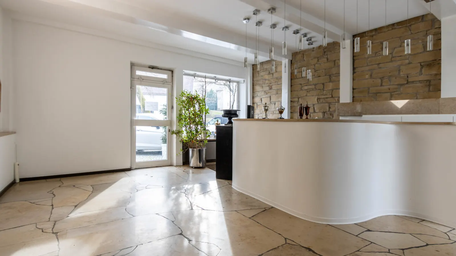 Ladenfläche mit Gewölbekeller - Bild 3