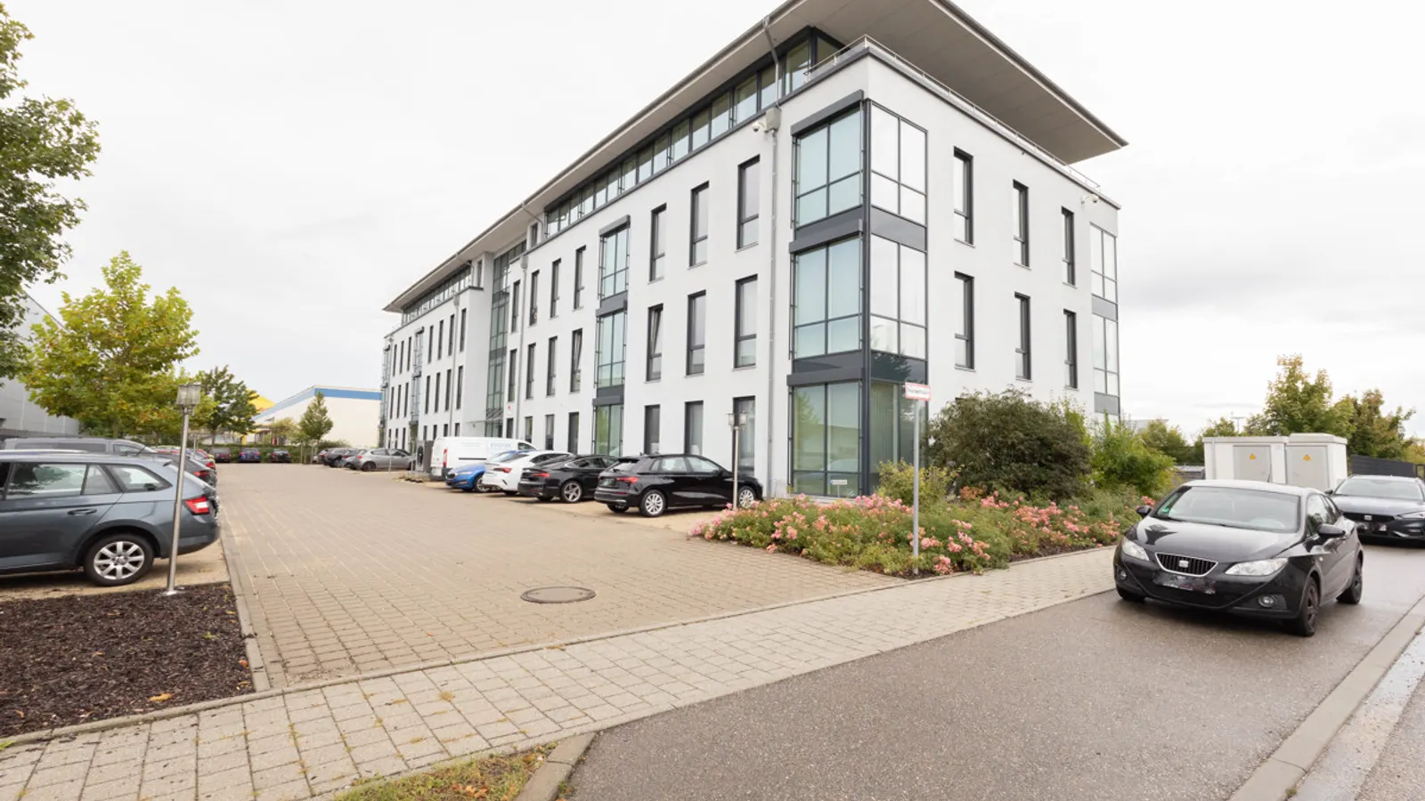 Einladende Bürofläche nähe Ingolstadt Village - Bild 2