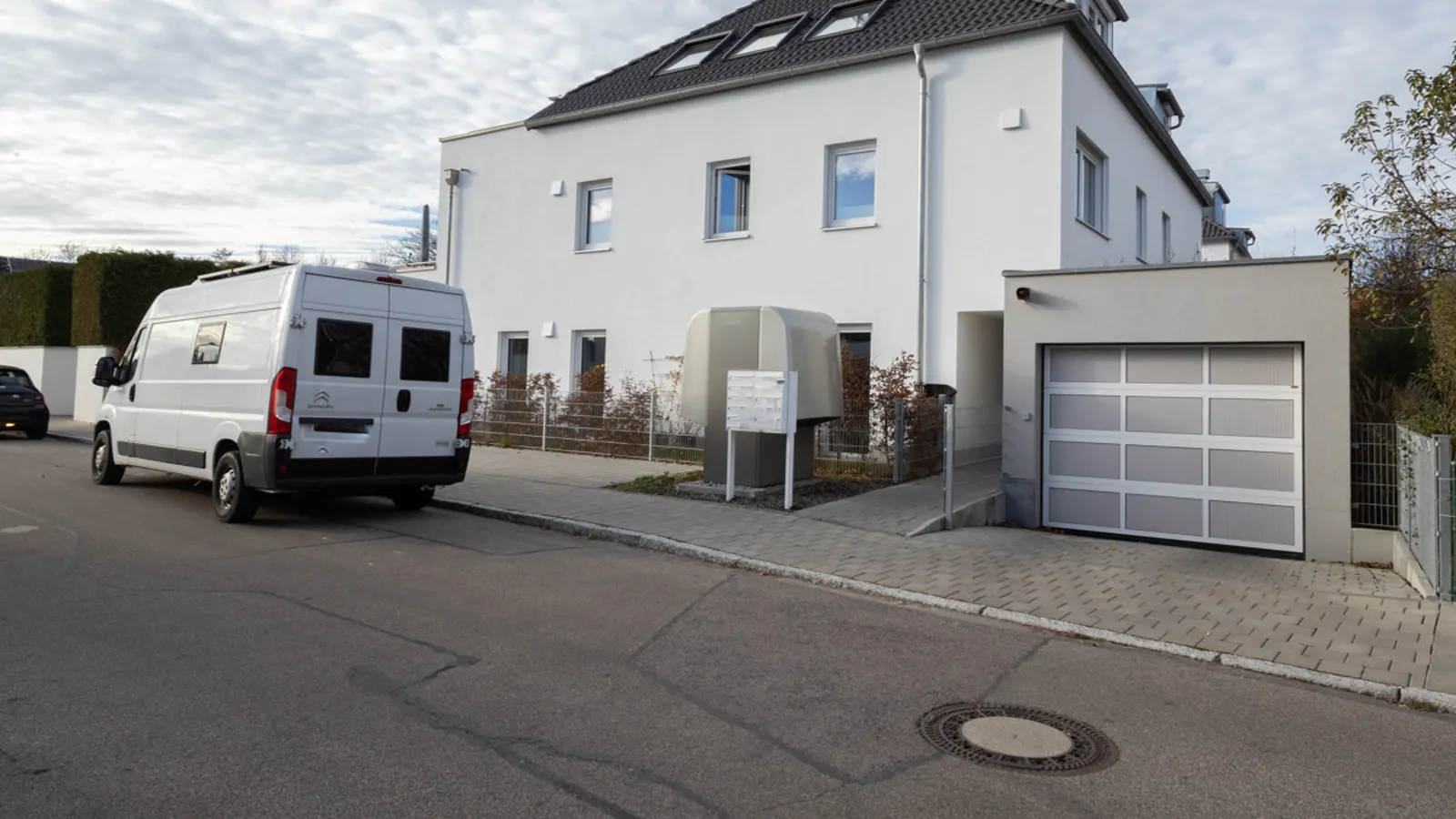 1-Tiefgaragenstellplatz im Ingolstädter Westviertel - Bild 2