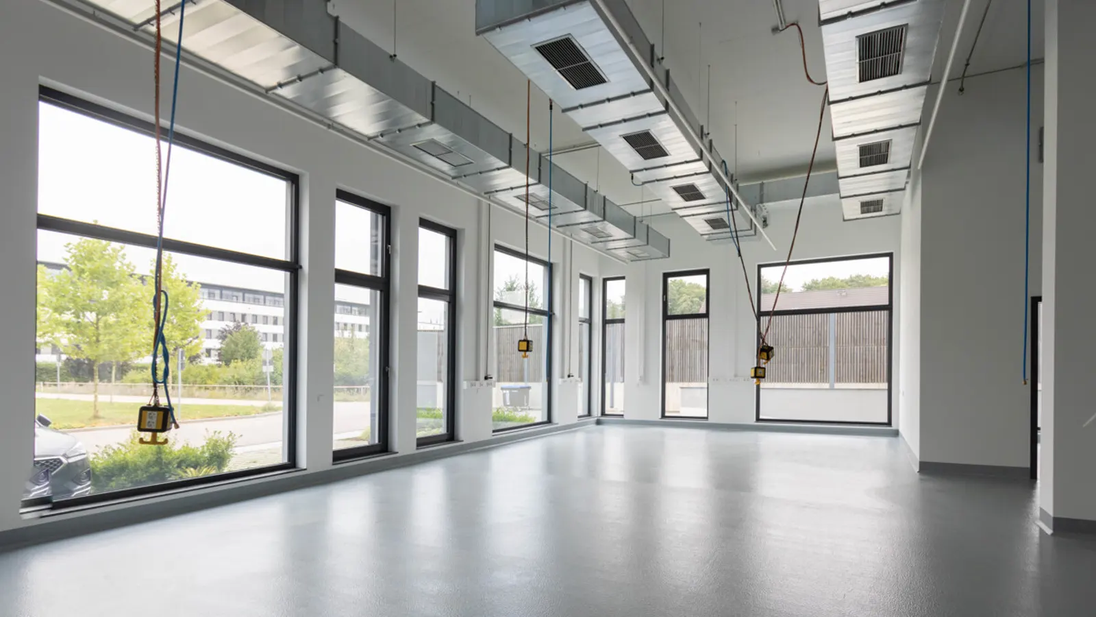 DESPAG Workspace - Moderne Hallen- / Produktions- und Büroflächen - Bild 1