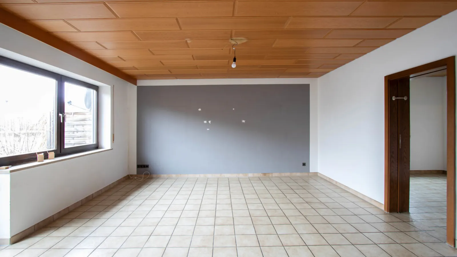 Viel Platz für Ihre Wohnideen: Großzügiges Zweifamilienhaus in Wettstetten - Bild 8