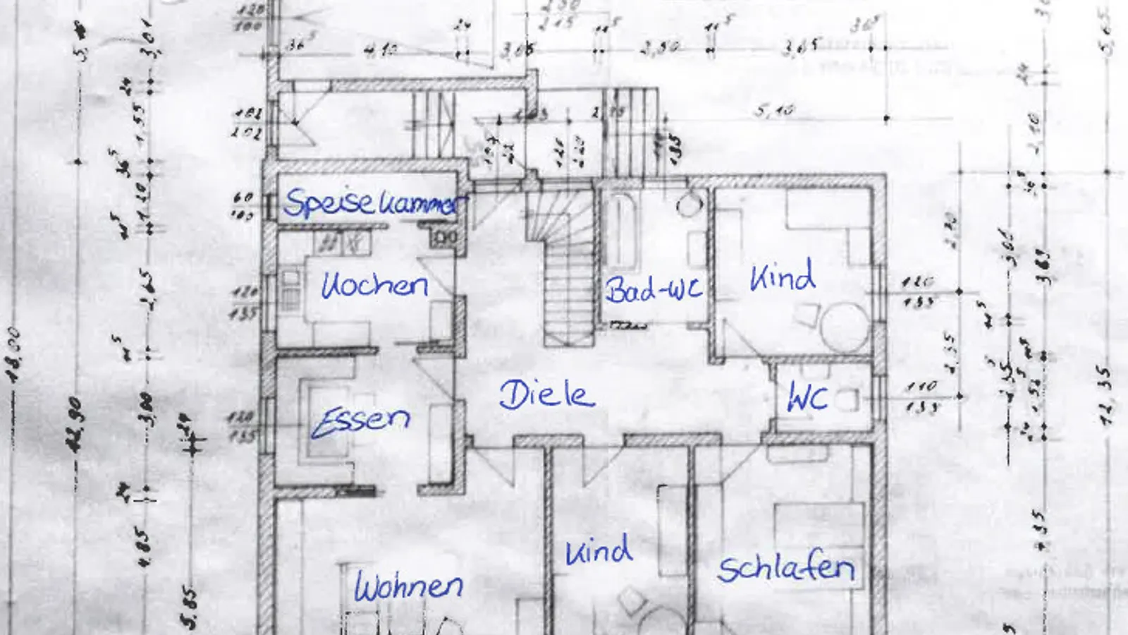 Viel Platz für Ihre Wohnideen: Großzügiges Zweifamilienhaus in Wettstetten - Bild 29