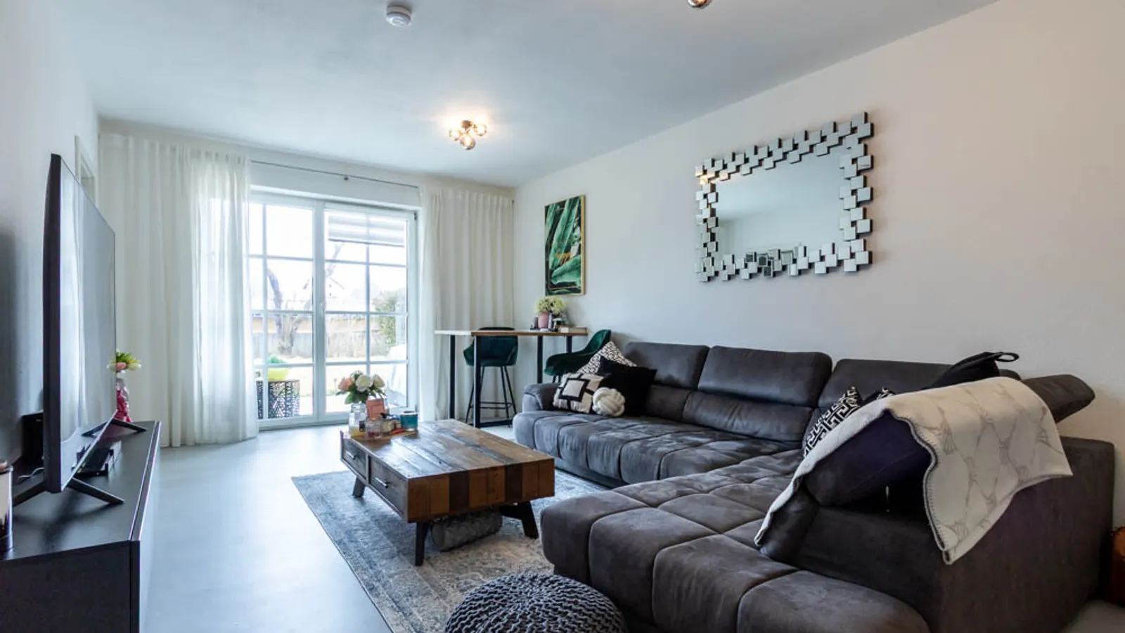 Renovierte 2-Zimmer-Erdgeschosswohnung in Bestlage Ingolstadts - Bild 5