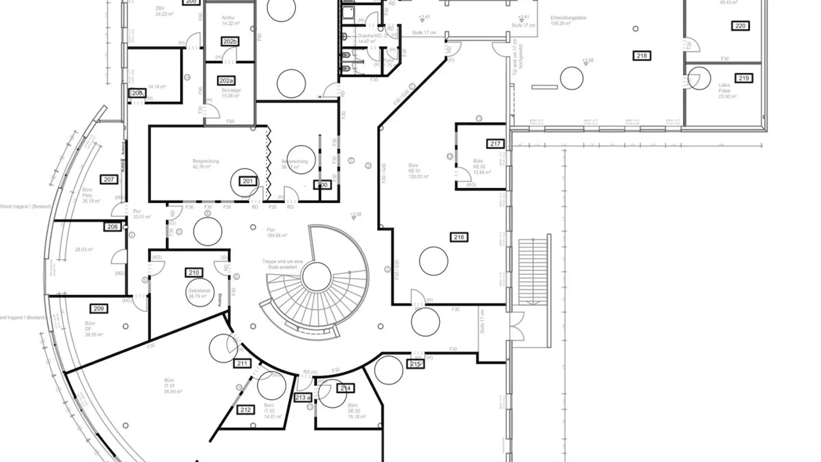 Weitläufige Gewerbefläche - Bürogebäude mit Werkstatt - Bild 25