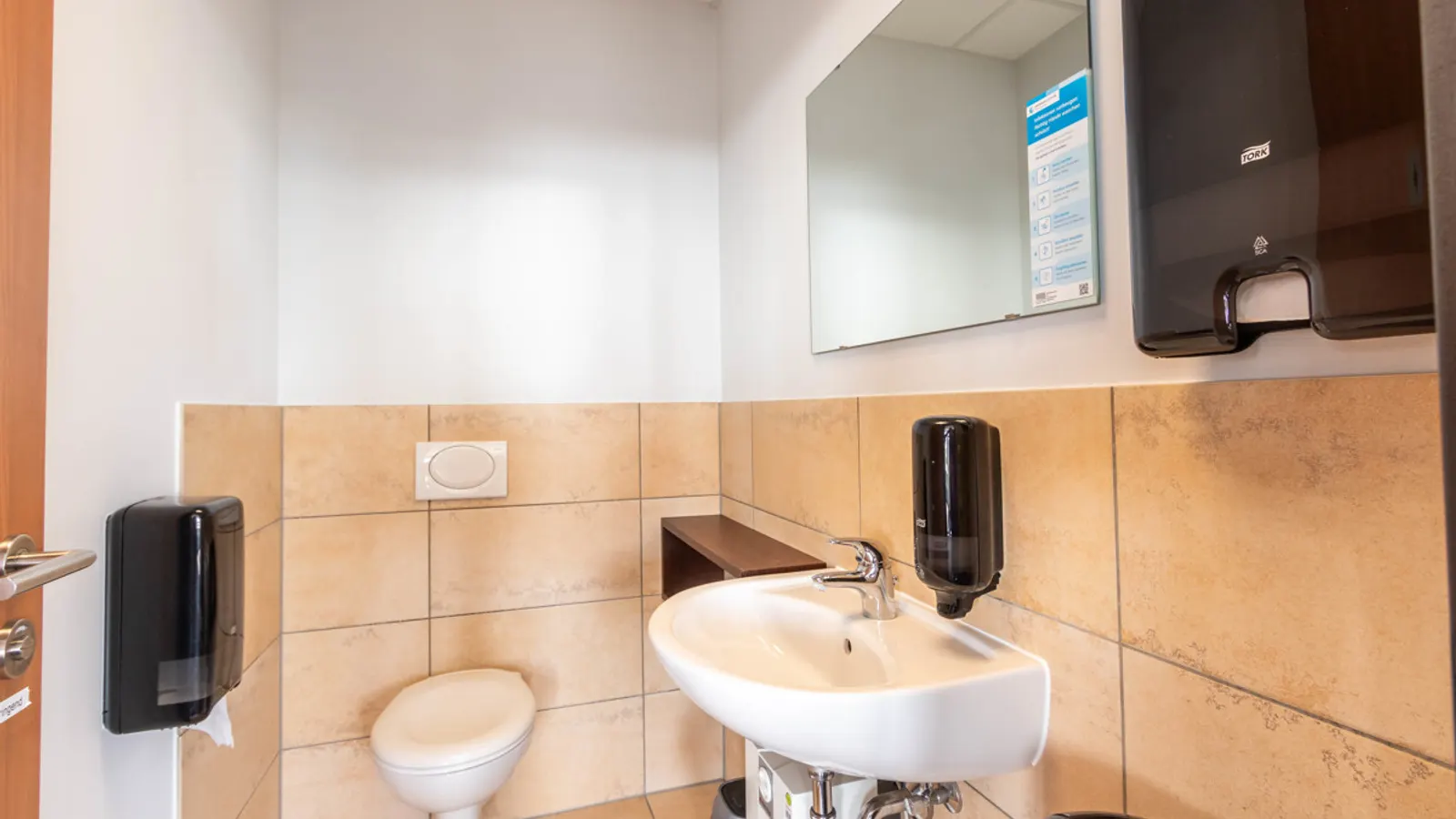 Büro mit Penthouse-Charakter - Bild 15