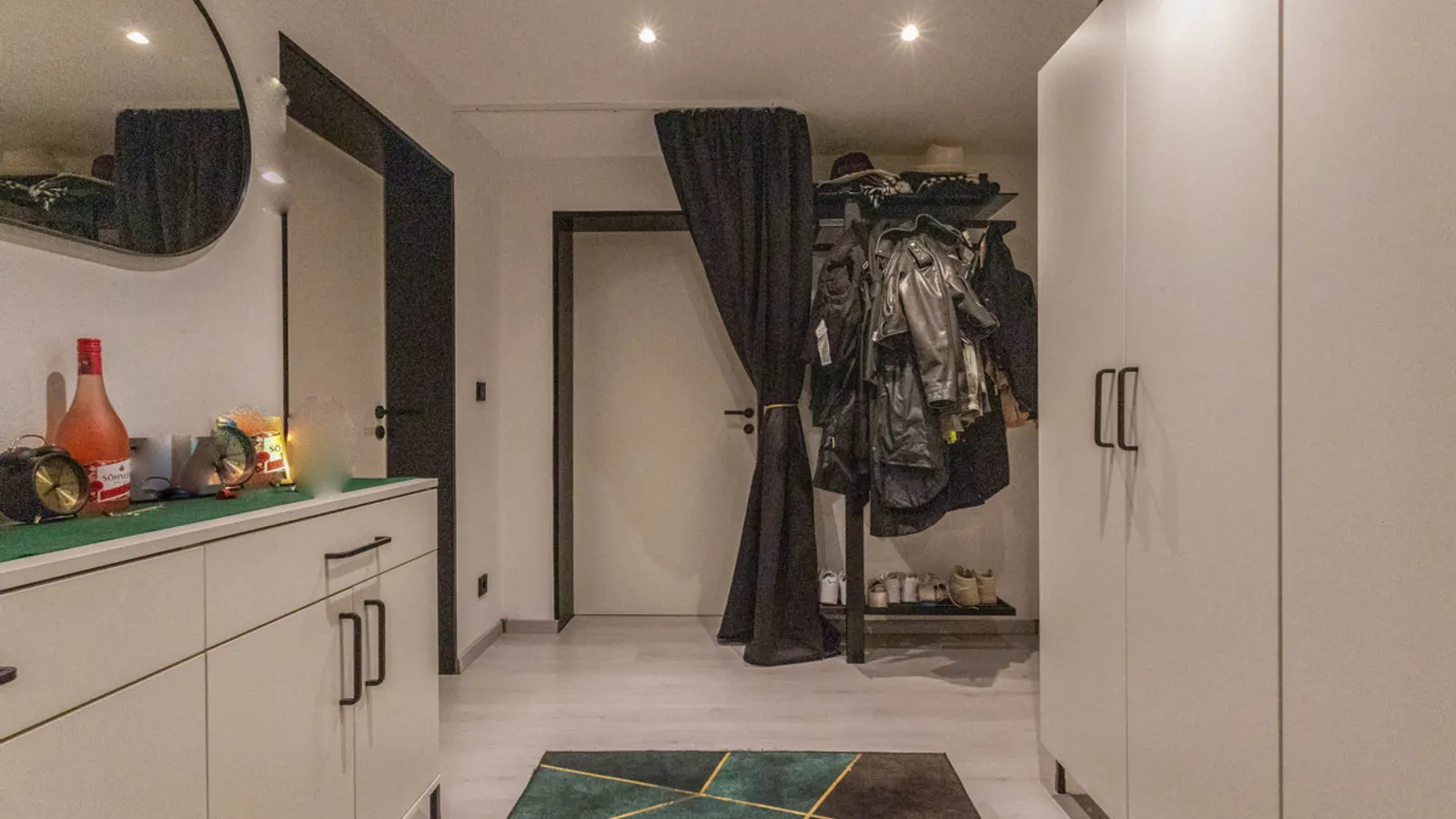 Solides Zweifamilienhaus mit viel Wohnfläche in ruhiger Lage von Stammham-Westerhofen - Bild 17