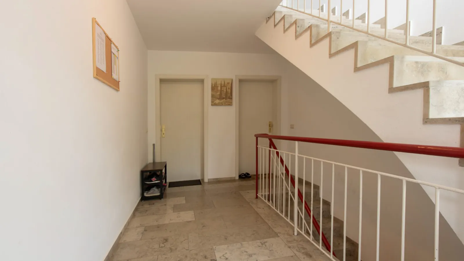 2-Zimmer-Wohnung mit zwei Balkonen in ruhiger Lage von Manching! - Bild 11