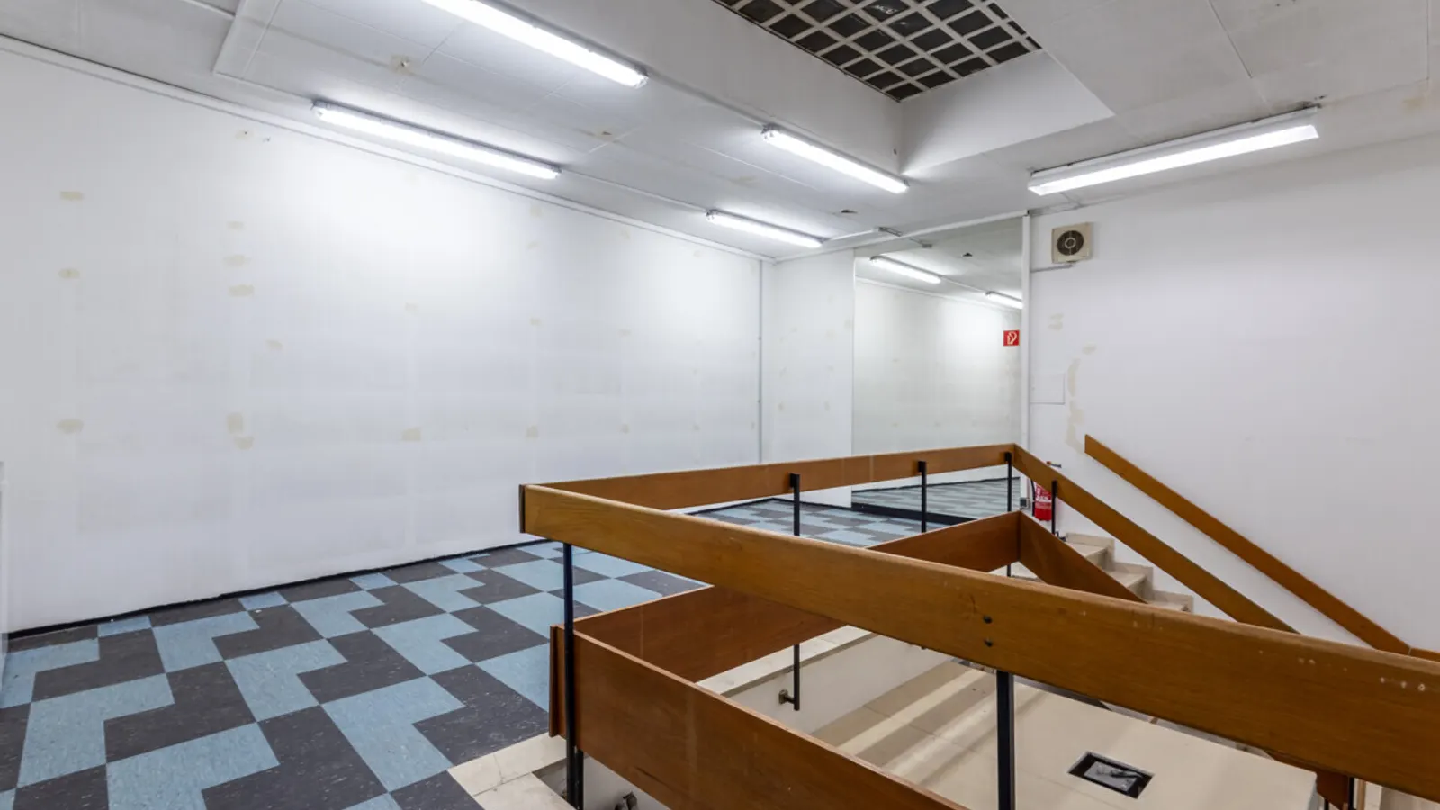 Zentrale Ladenfläche in der Altstadt - Bild 8