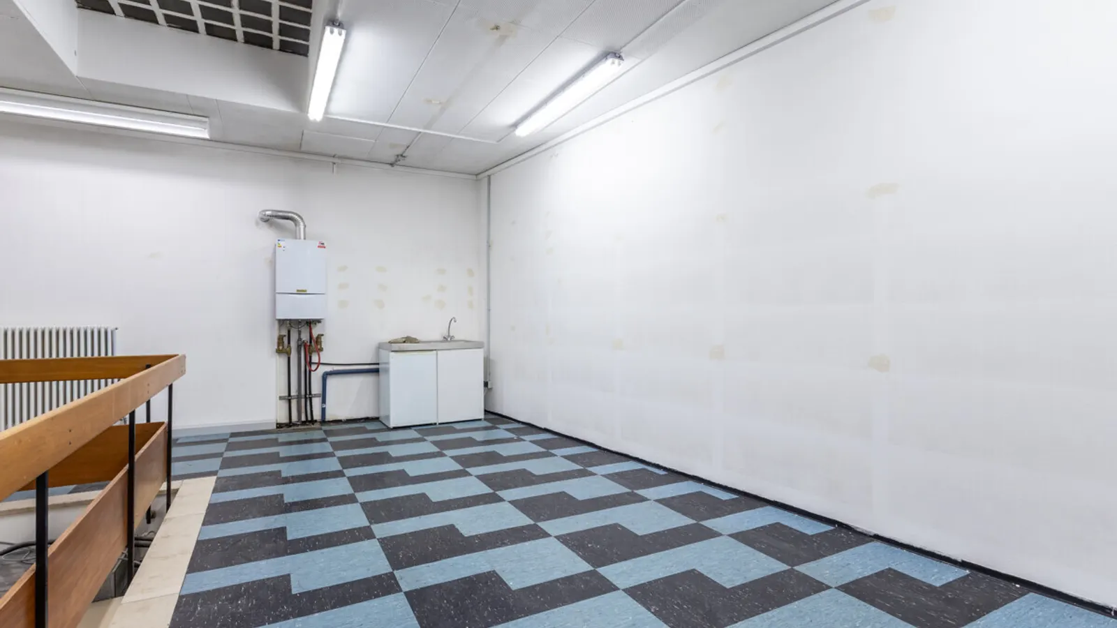 Zentrale Ladenfläche in der Altstadt - Bild 7