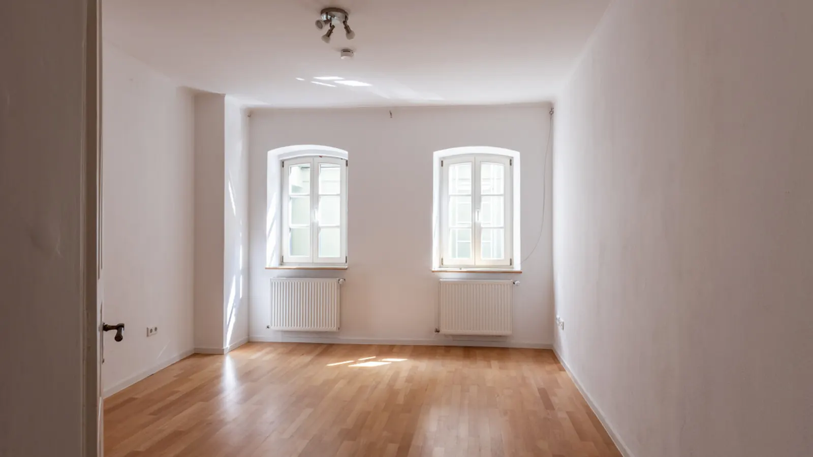 Historisches Schmuckstück mit 3,5 Zimmern in bester Altstadtlage - Bild 8