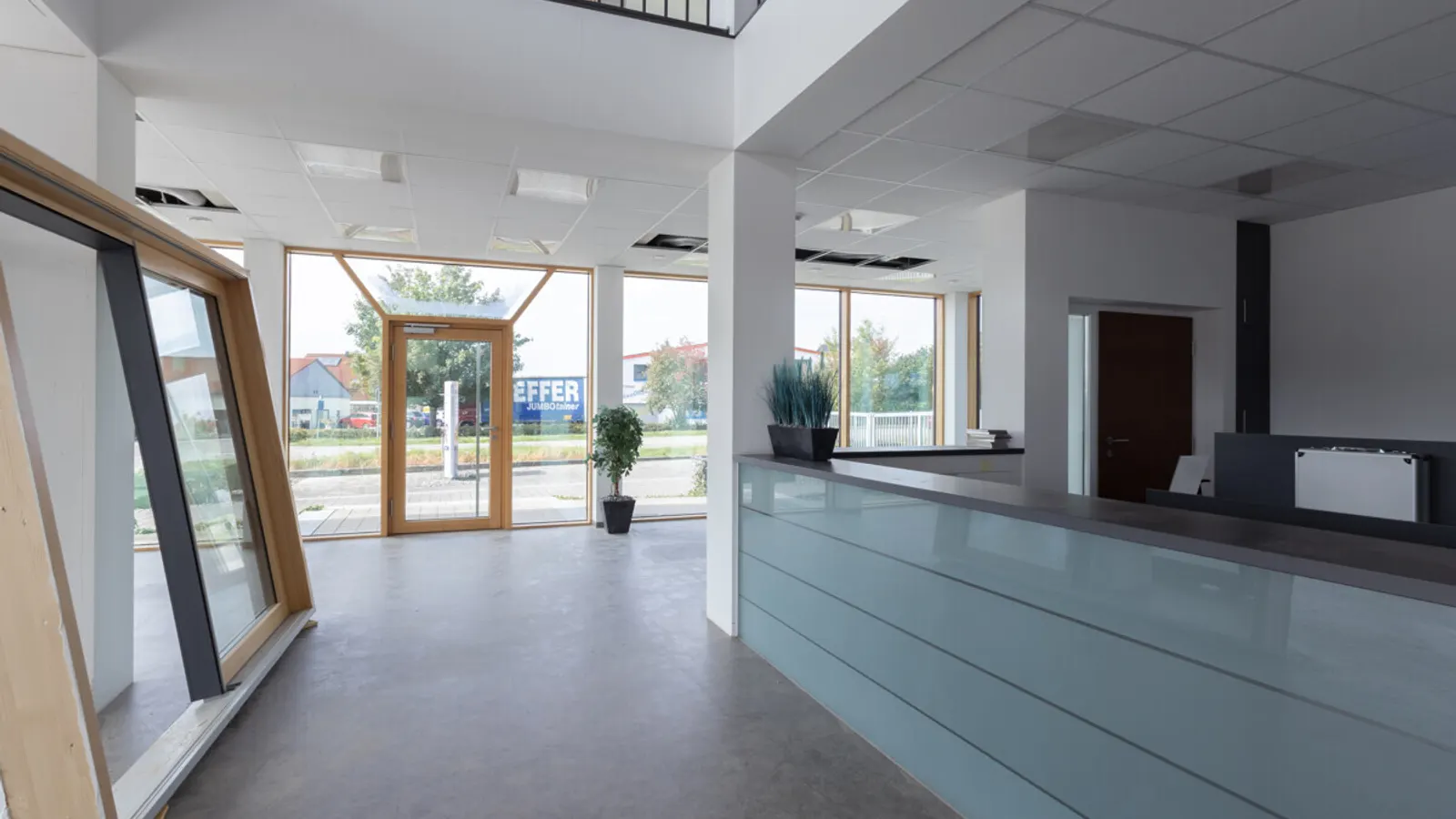 Repräsentatives Bürogebäude in Nassenfels - Bild 12