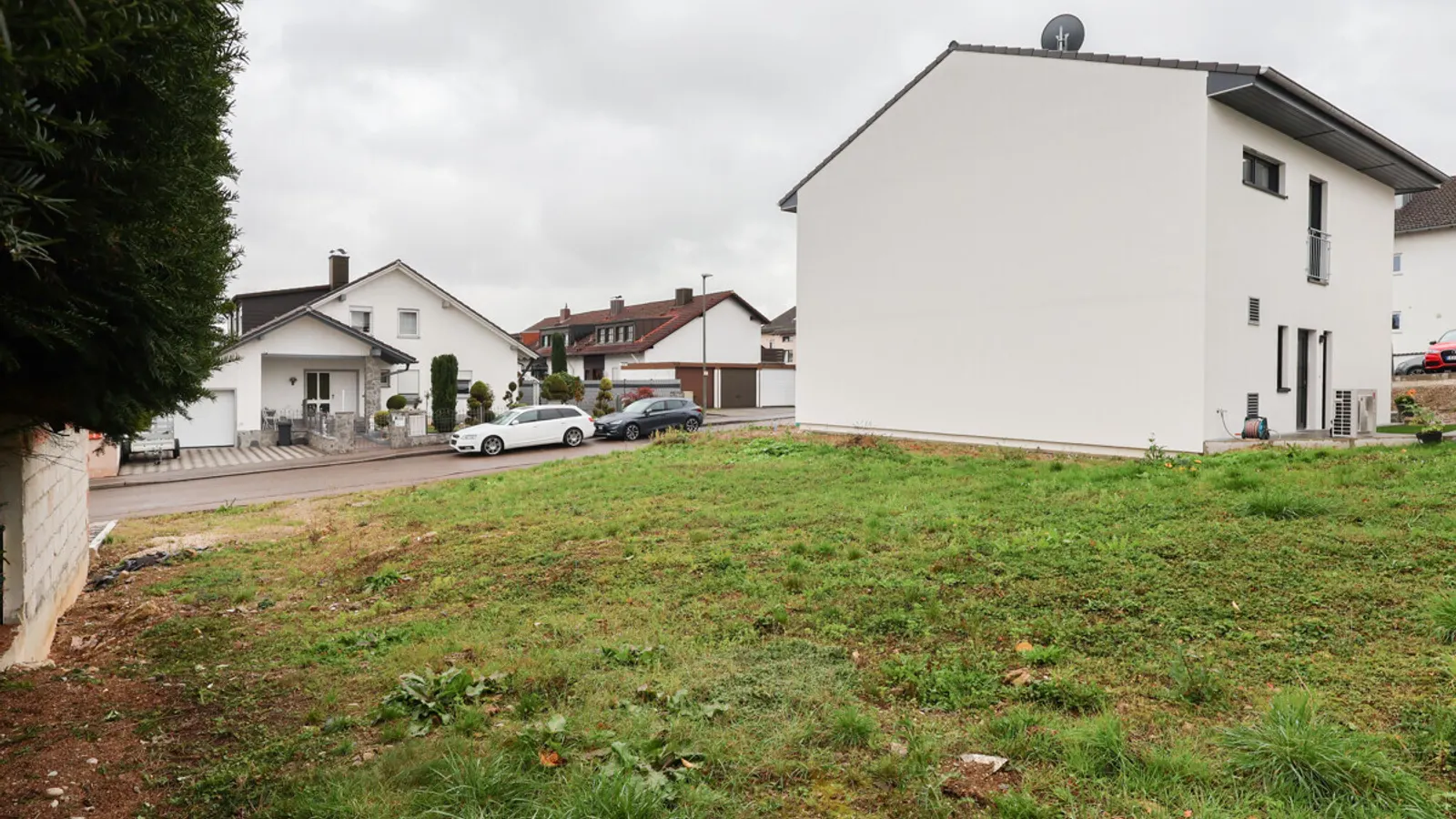 Traumhaftes Grundstück für eine DHH in begehrter Lage von Wettstetten - Bild 4