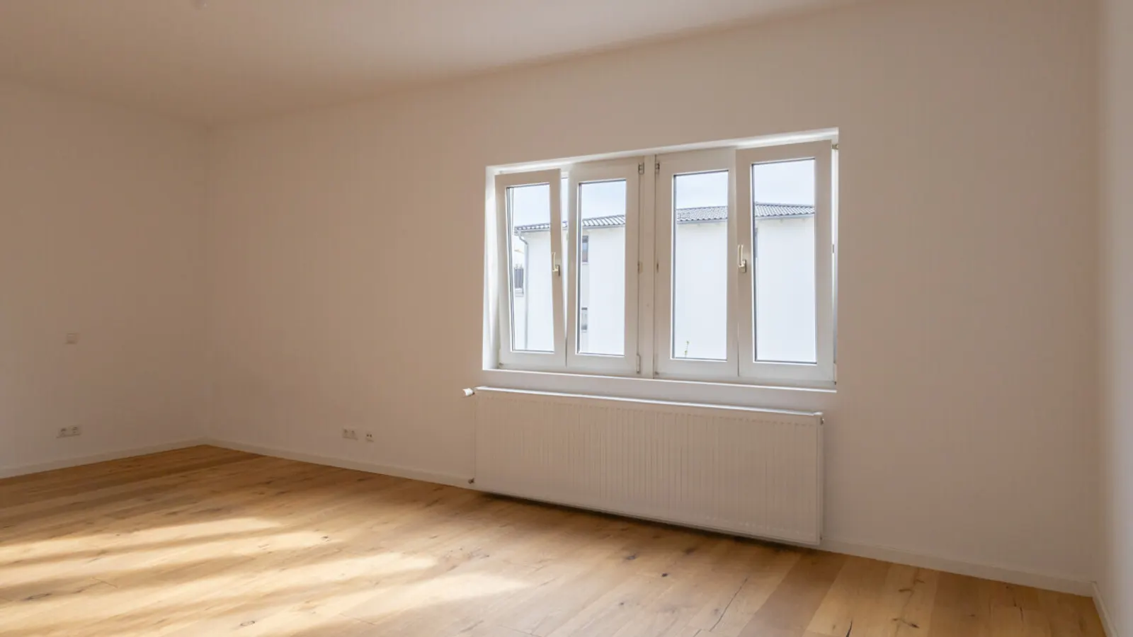 Kernsaniertes Reihenhaus in idealer Lage Ingolstadt Süd - Bild 13