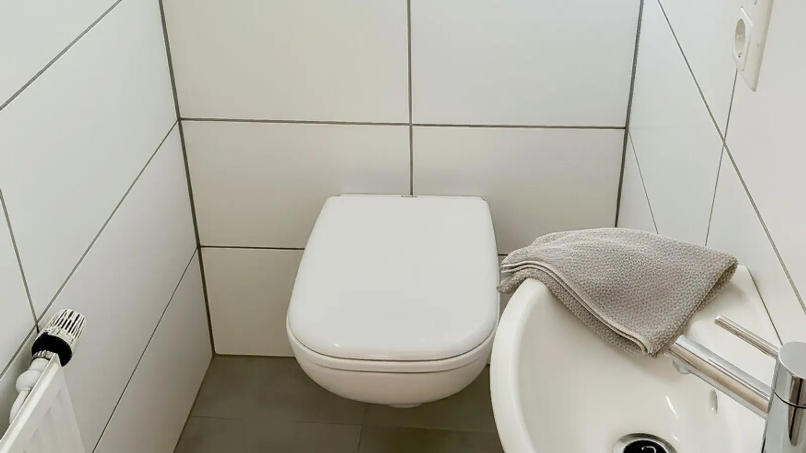 Kernsaniertes Reihenhaus in idealer Lage Ingolstadt Süd - Bild 9