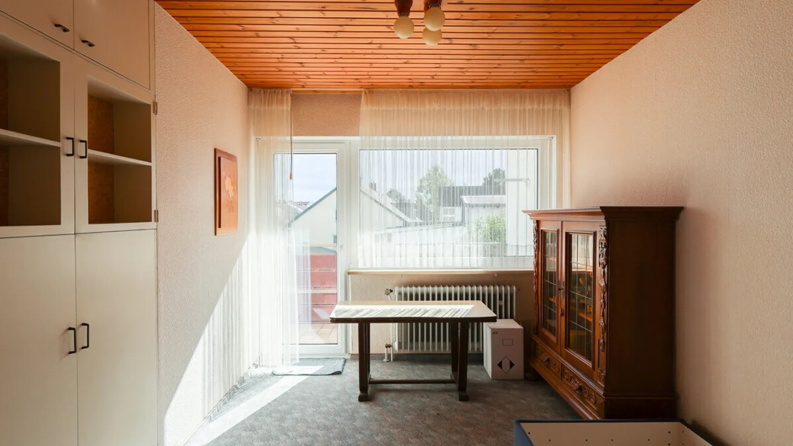 Charmantes Reihenmittelhaus in Ingolstadt-Nord mit viel Gestaltungsspielraum! - Bild 8