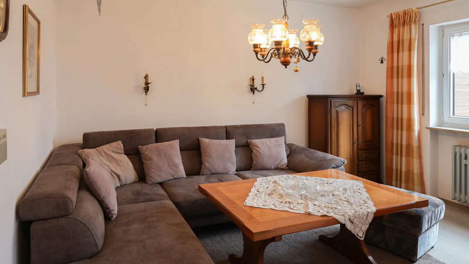 Charmantes Reihenmittelhaus in Ingolstadt-Nord mit viel Gestaltungsspielraum! - Bild 3