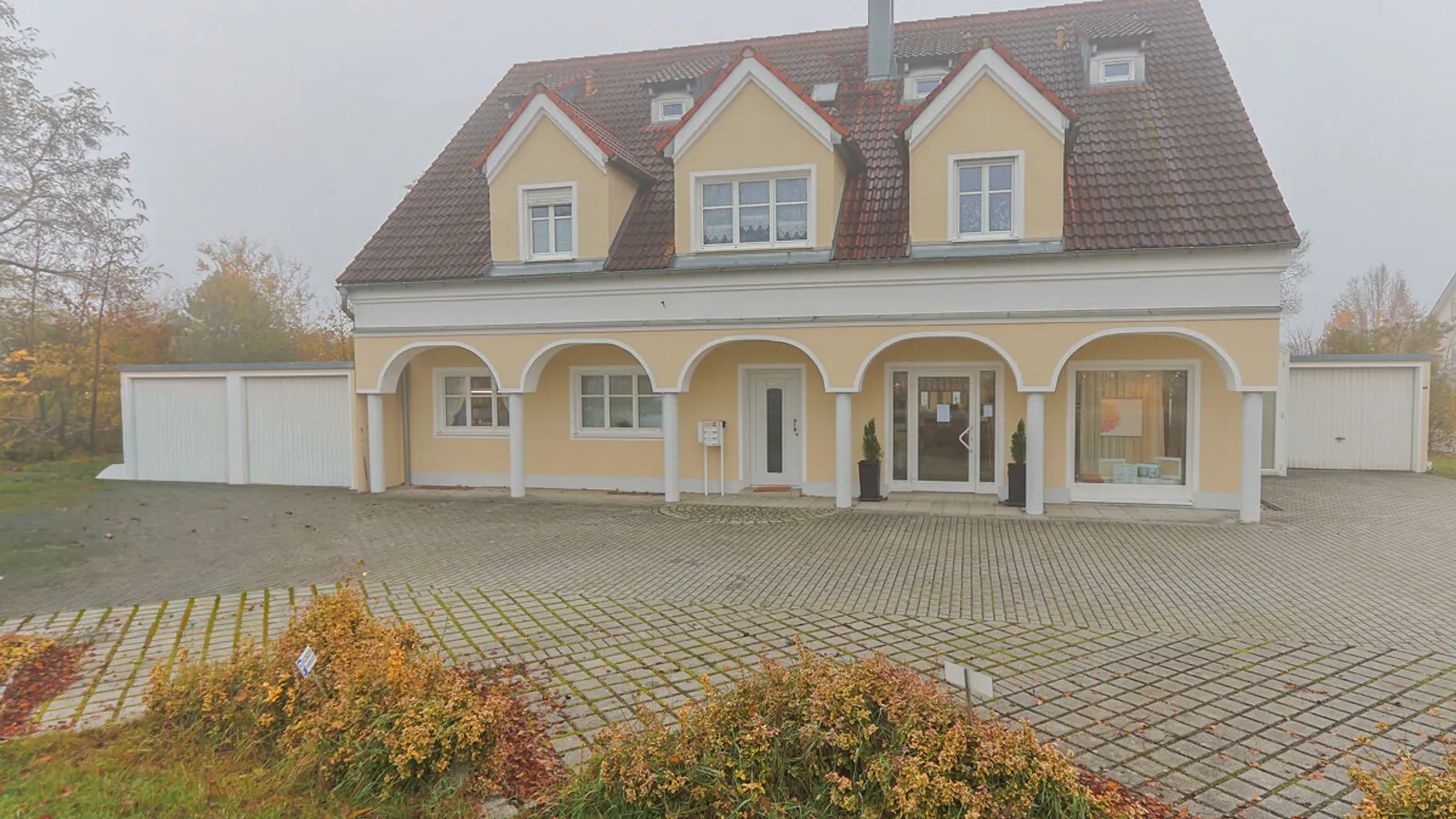 Ihr neuer Standort in Zuchering: Moderne Ladenfläche mit viel Potenzial! - Bild 22