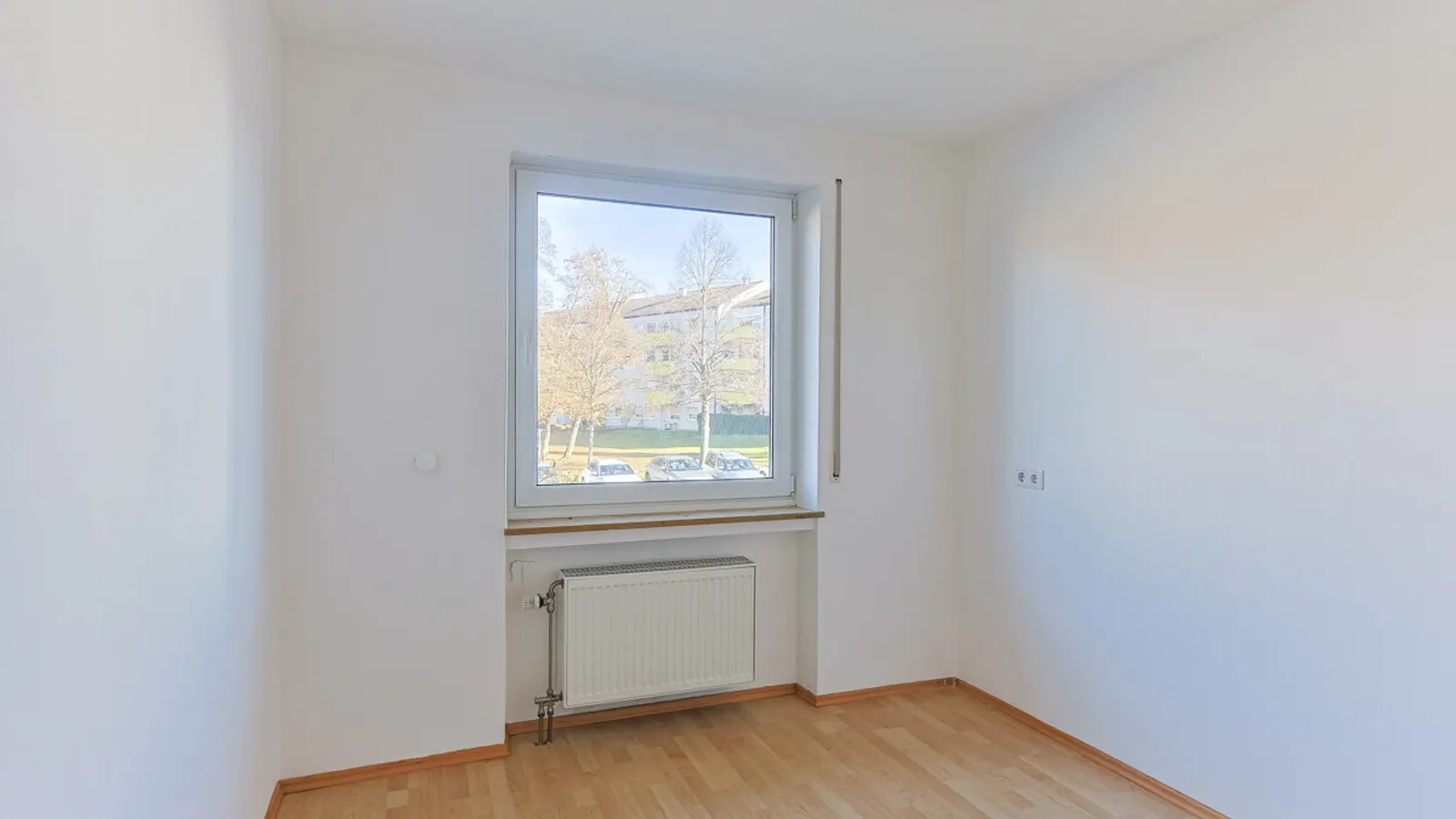 Charmantes Reihenmittelhaus mit viel Potenzial - Bild 13