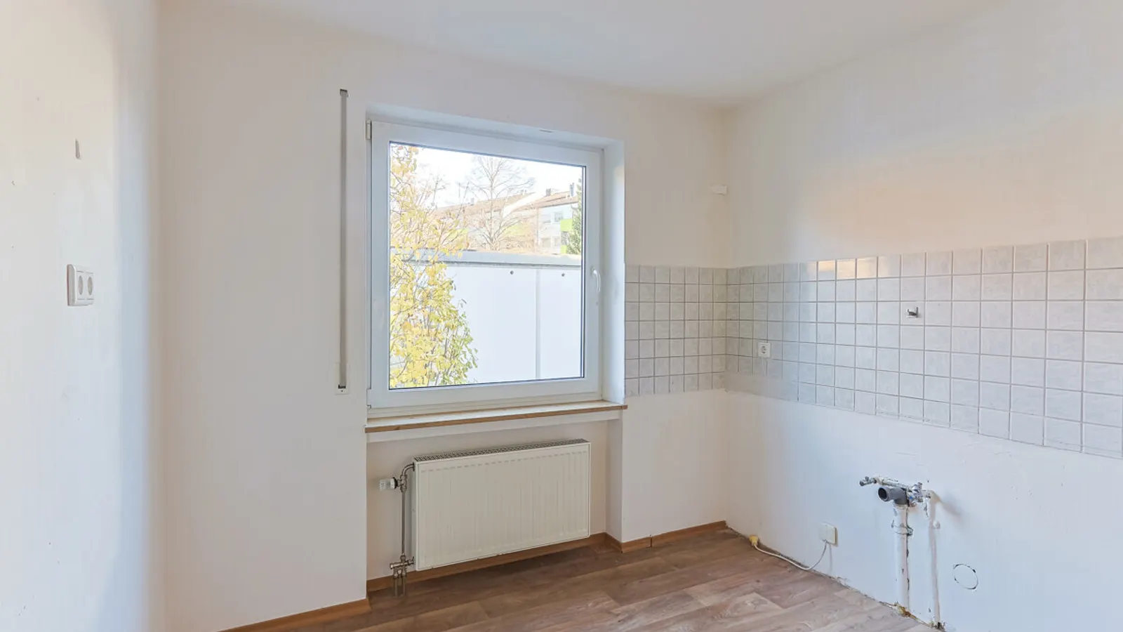 Charmantes Reihenmittelhaus mit viel Potenzial - Bild 6