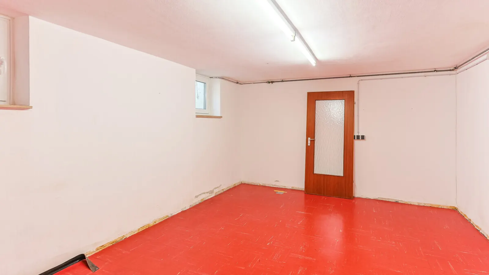 Charmantes Reihenmittelhaus mit viel Potenzial - Bild 18