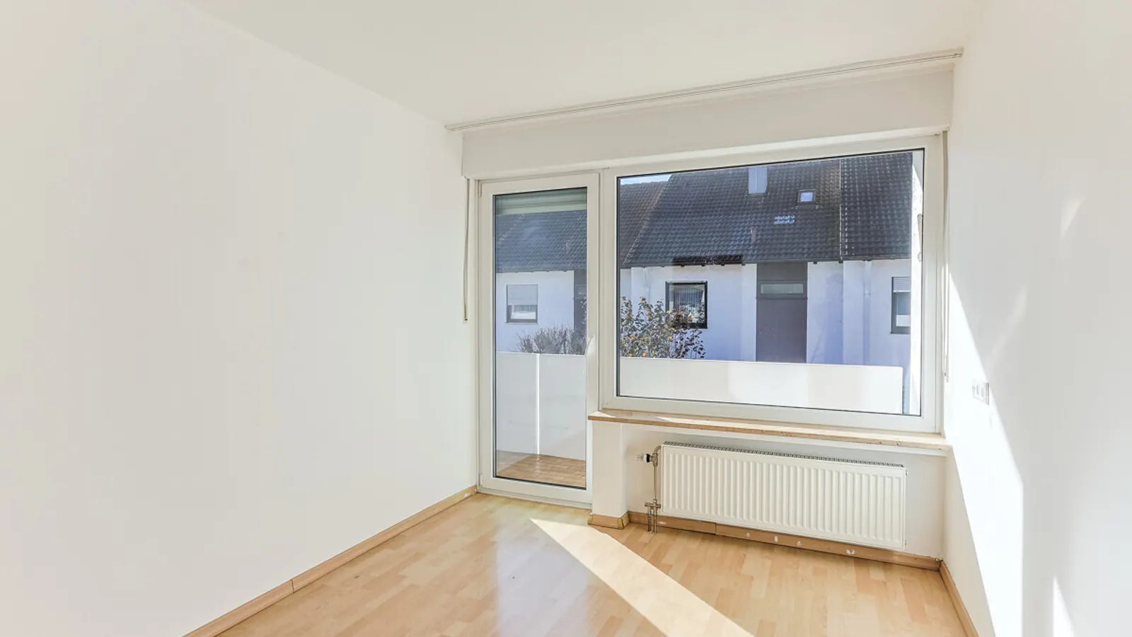 Charmantes Reihenmittelhaus mit viel Potenzial - Bild 12