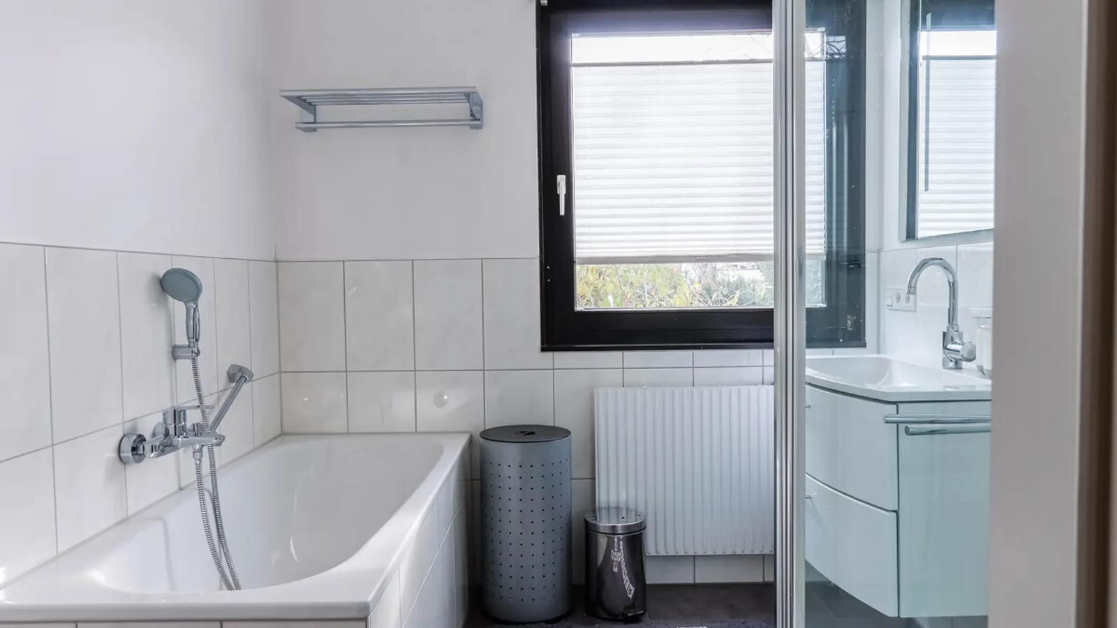 Charmantes Einfamilienhaus mit großem Garten - Bild 11