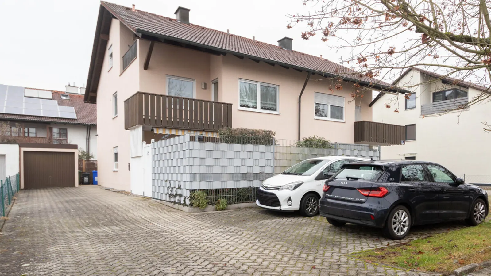 Charmante 2-Zimmer-Wohnung mit Balkon in Ingolstadt-West - Bild 1