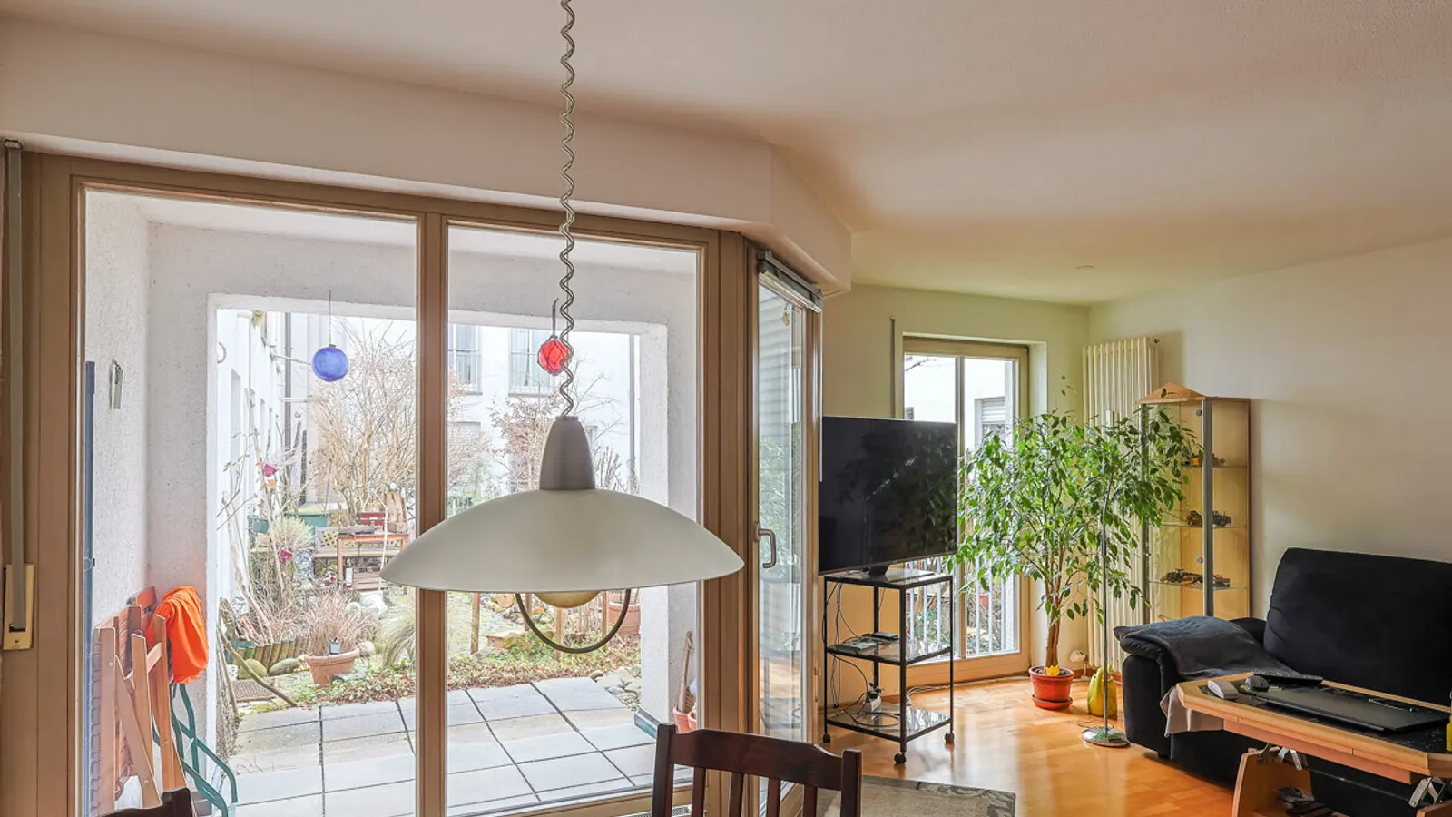 2-Zimmer-Altstadtwohnung mit Terrasse und Innenhof - Bild 1