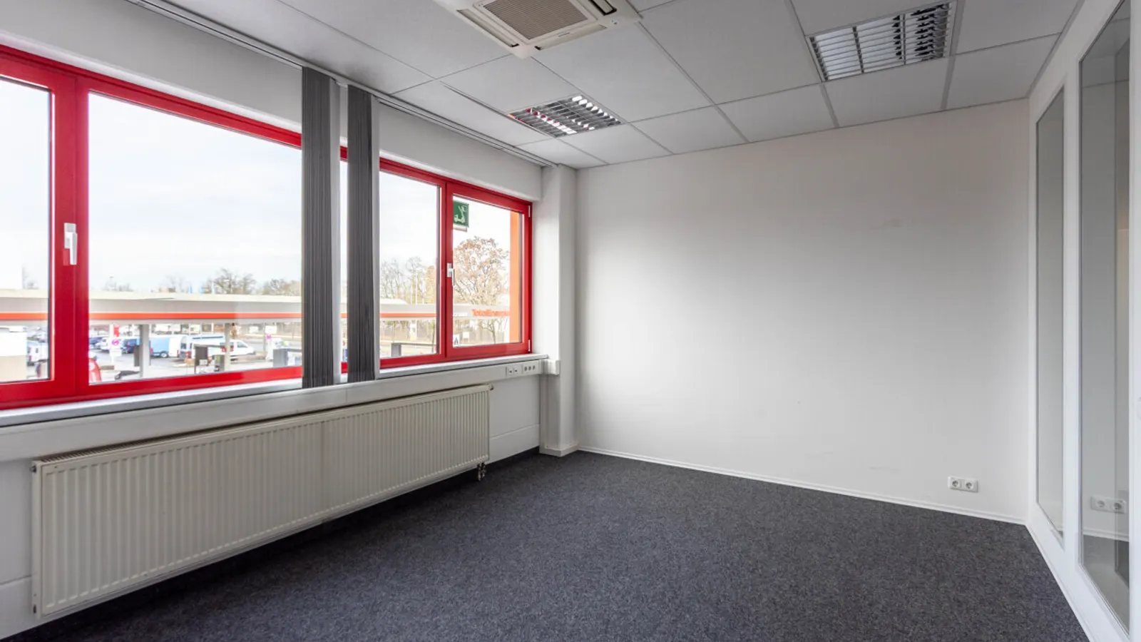 Helle Büroräume mit guter Anbindung an die A9 - Bild 4