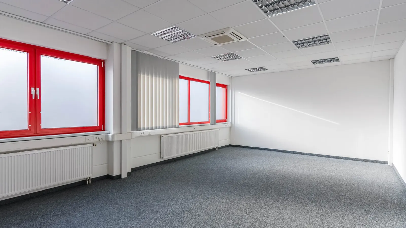 Helle Büroräume mit guter Anbindung an die A9 - Bild 3