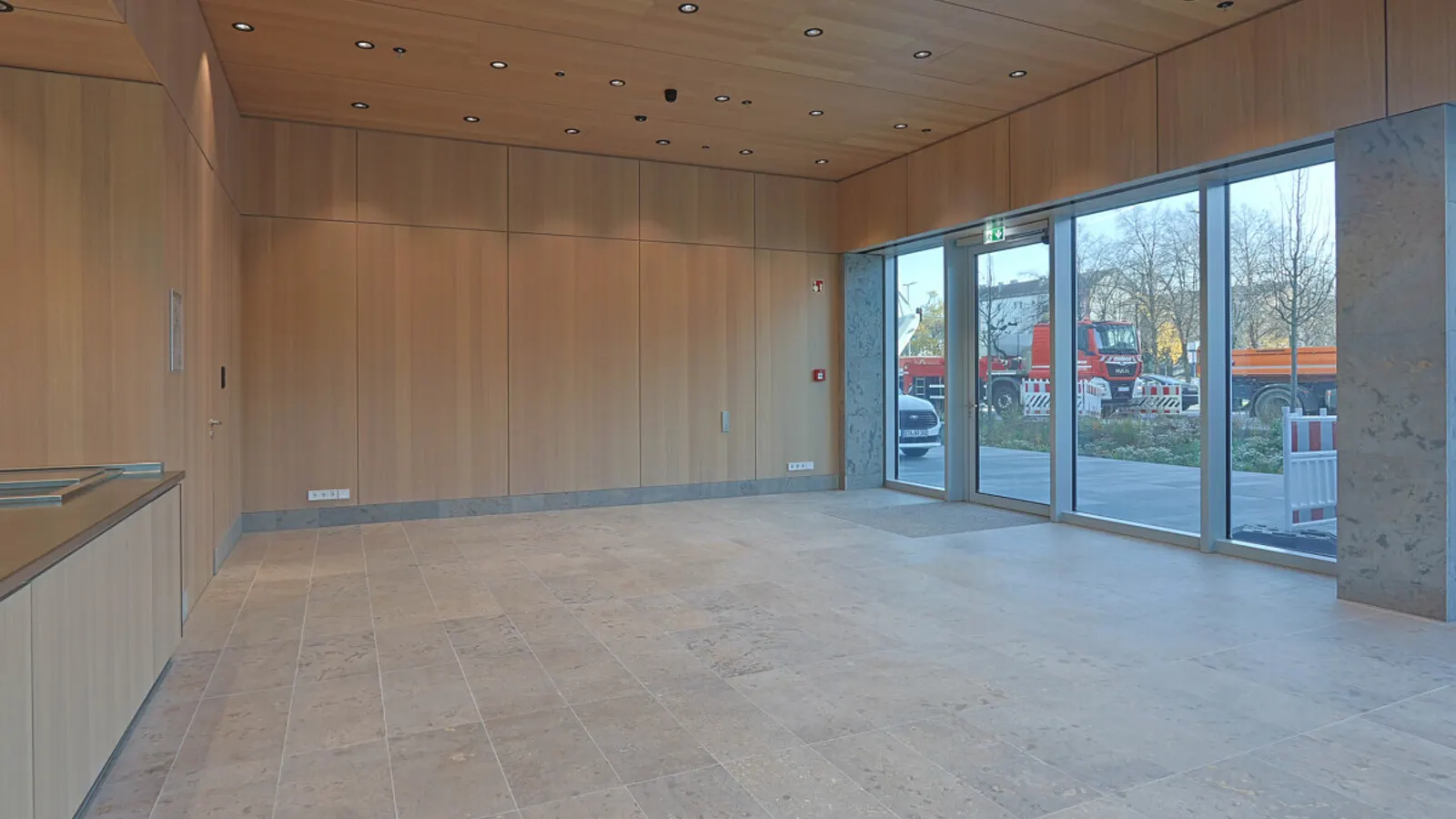 Café / Bistro im Donau Tower - Bild 2