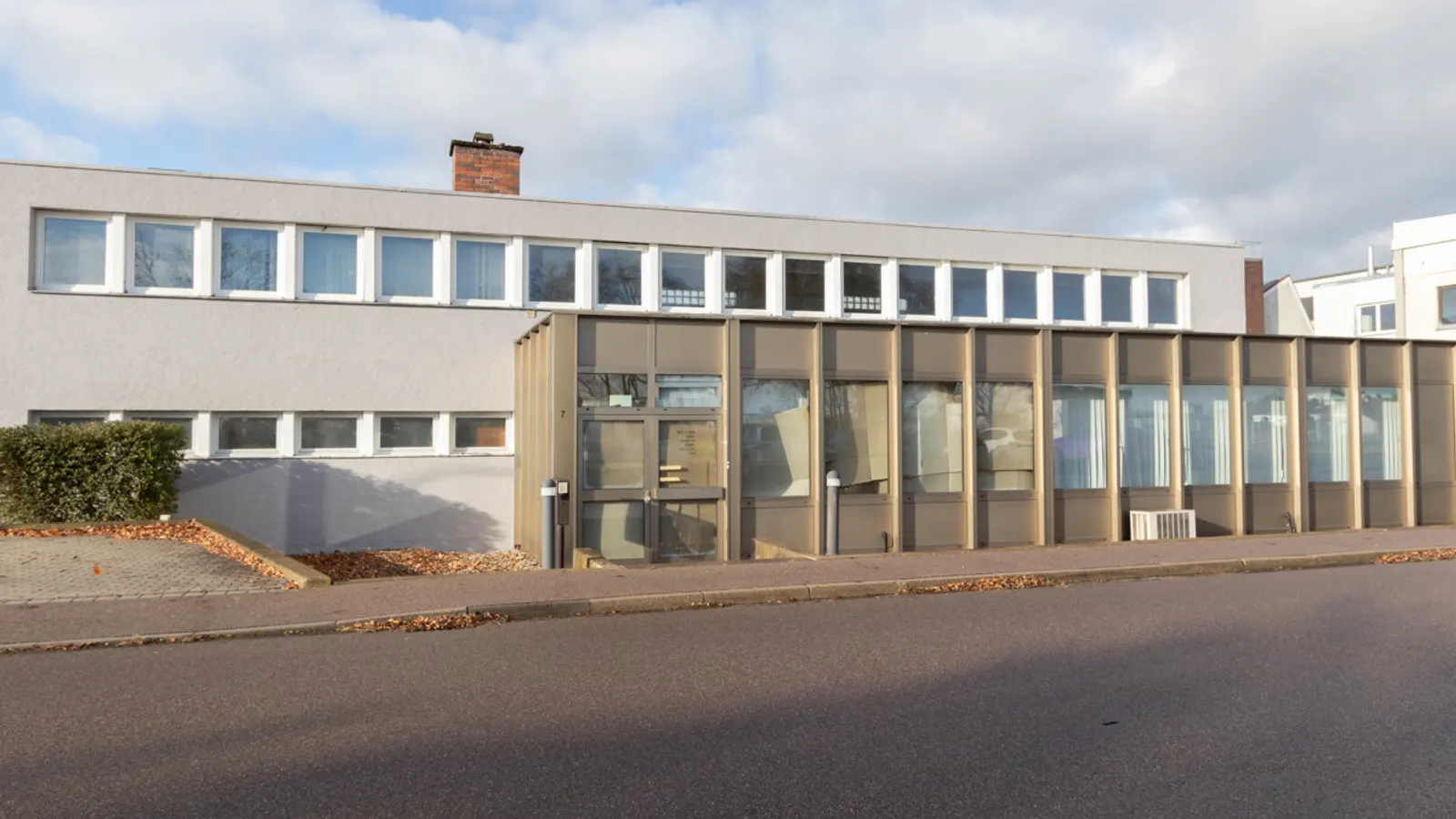 Halle mit Büro im Gewerbegebiet Gaimersheim - Bild 3
