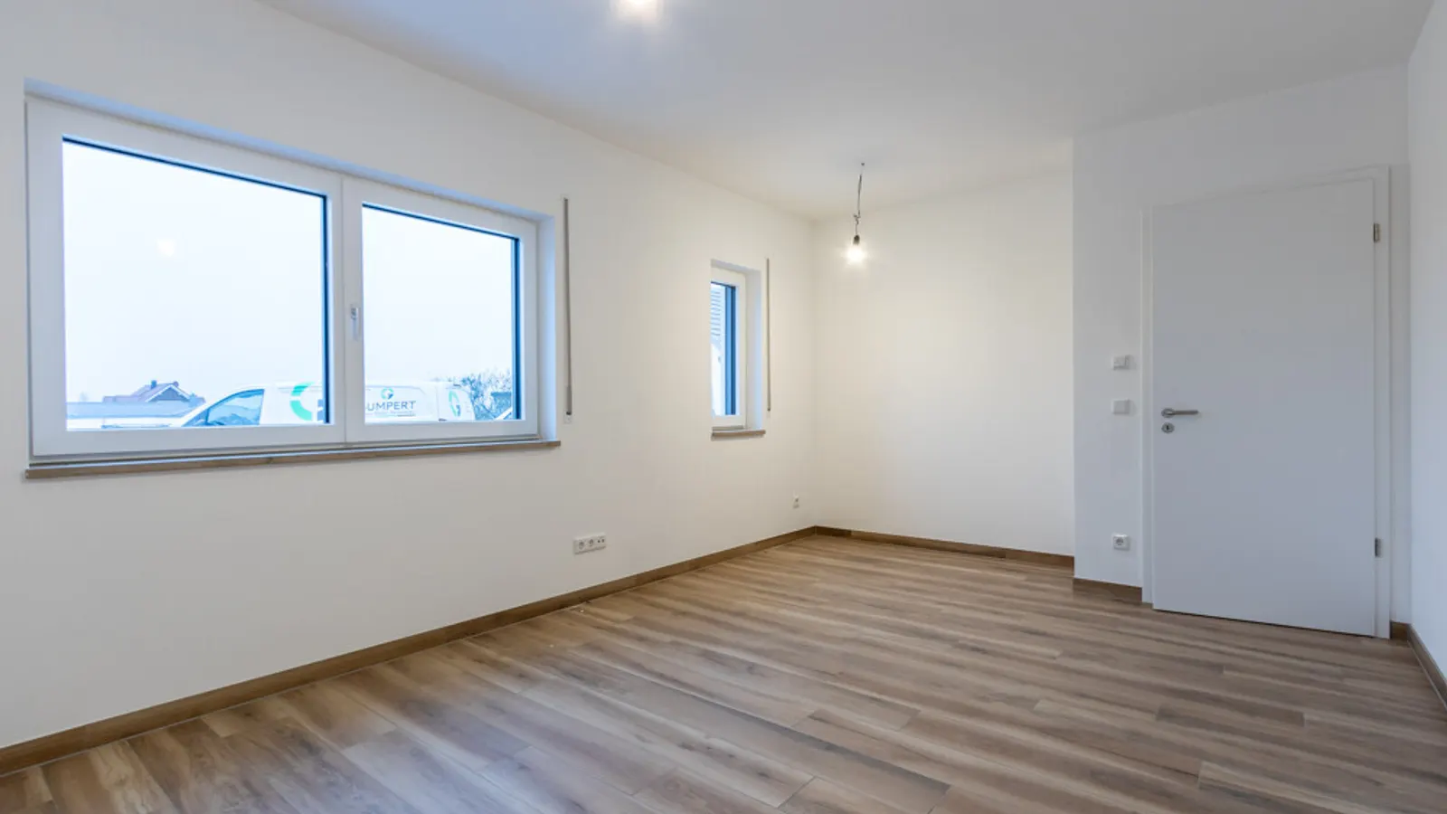 Neuwertige 5-Zimmer-Wohnung mit Garten in Egweil - Bild 9