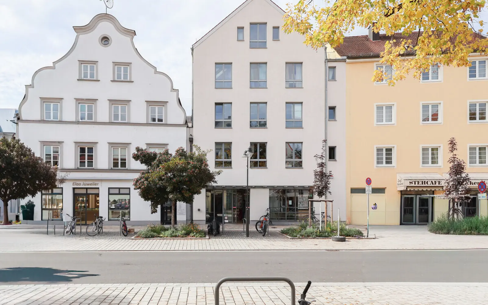 Schöne Bürofläche in der Altstadt inkl. TG-Stellplätze - Bild 1