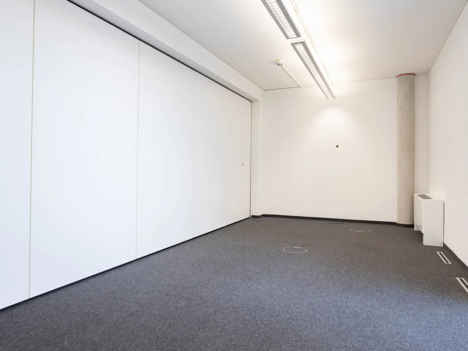 Große Bürofläche in modernem Geschäftsgebäude - Bild 22