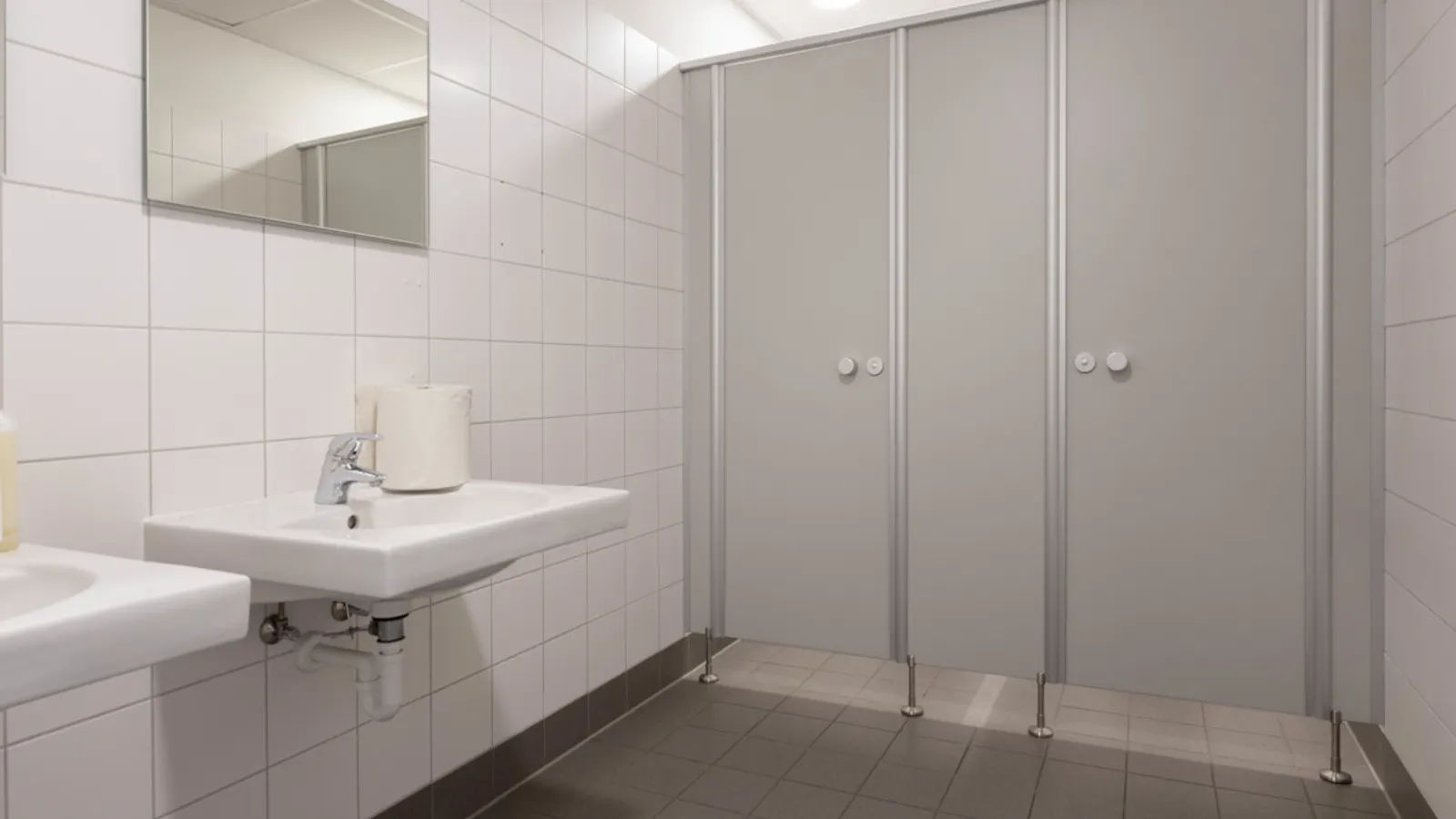 Große Bürofläche in modernem Geschäftsgebäude - Bild 20