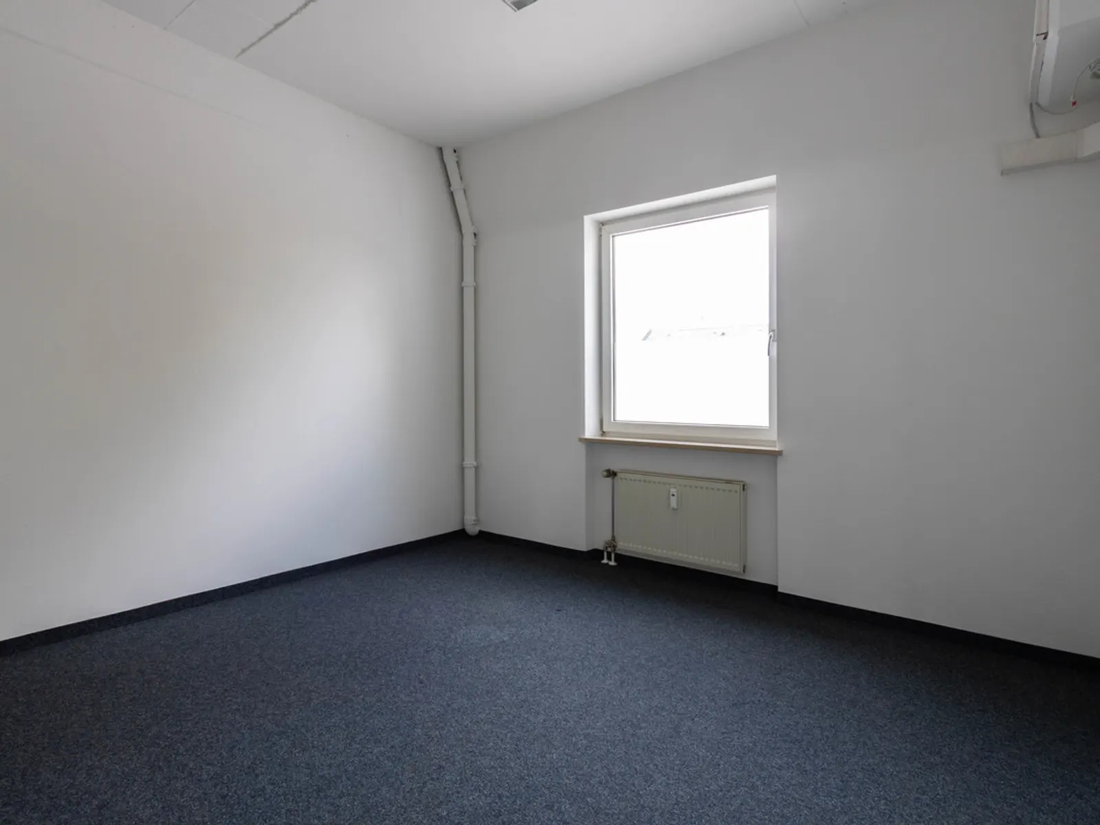 Gut aufgeteilte Büroräume in Innenstadtnähe - Bild 5