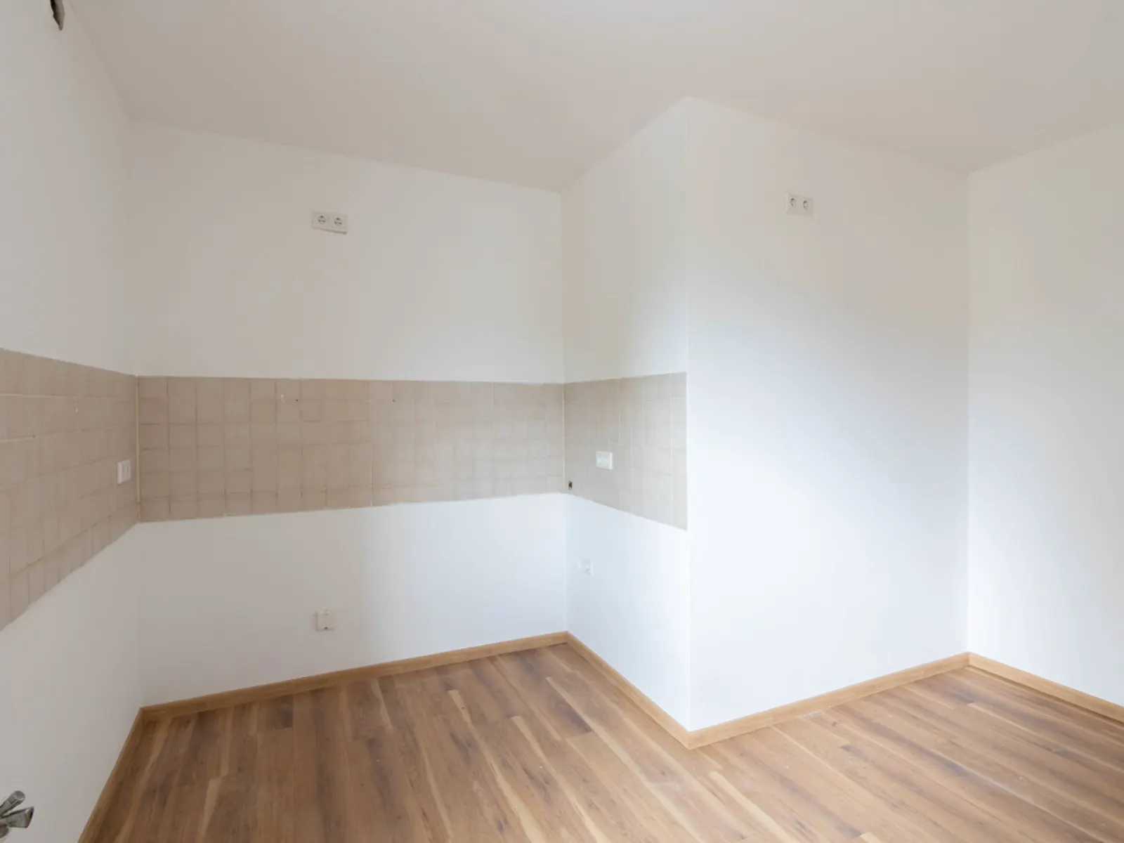Charmante Maisonette Wohnung - 3-Zimmer mit Balkon, eigener Garage und Stellplatz - Bild 11