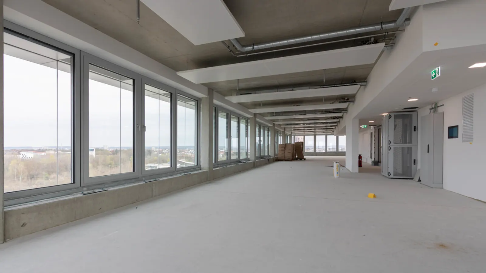 Hoch hinaus: Bürofläche im obersten Stockwerk des Donau Towers - Bild 6