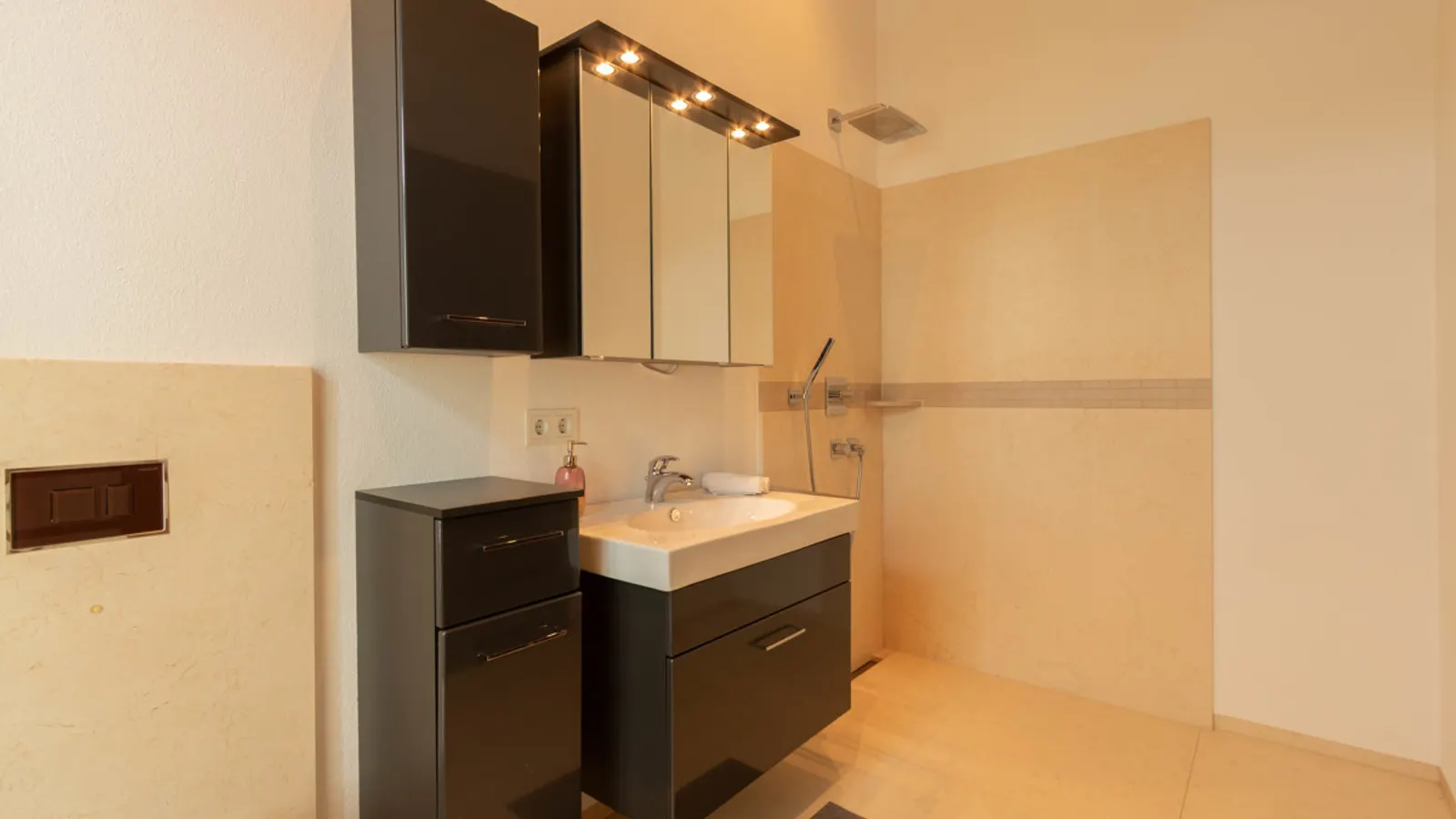 Atemberaubende Villa im Toskanastil - Bild 15