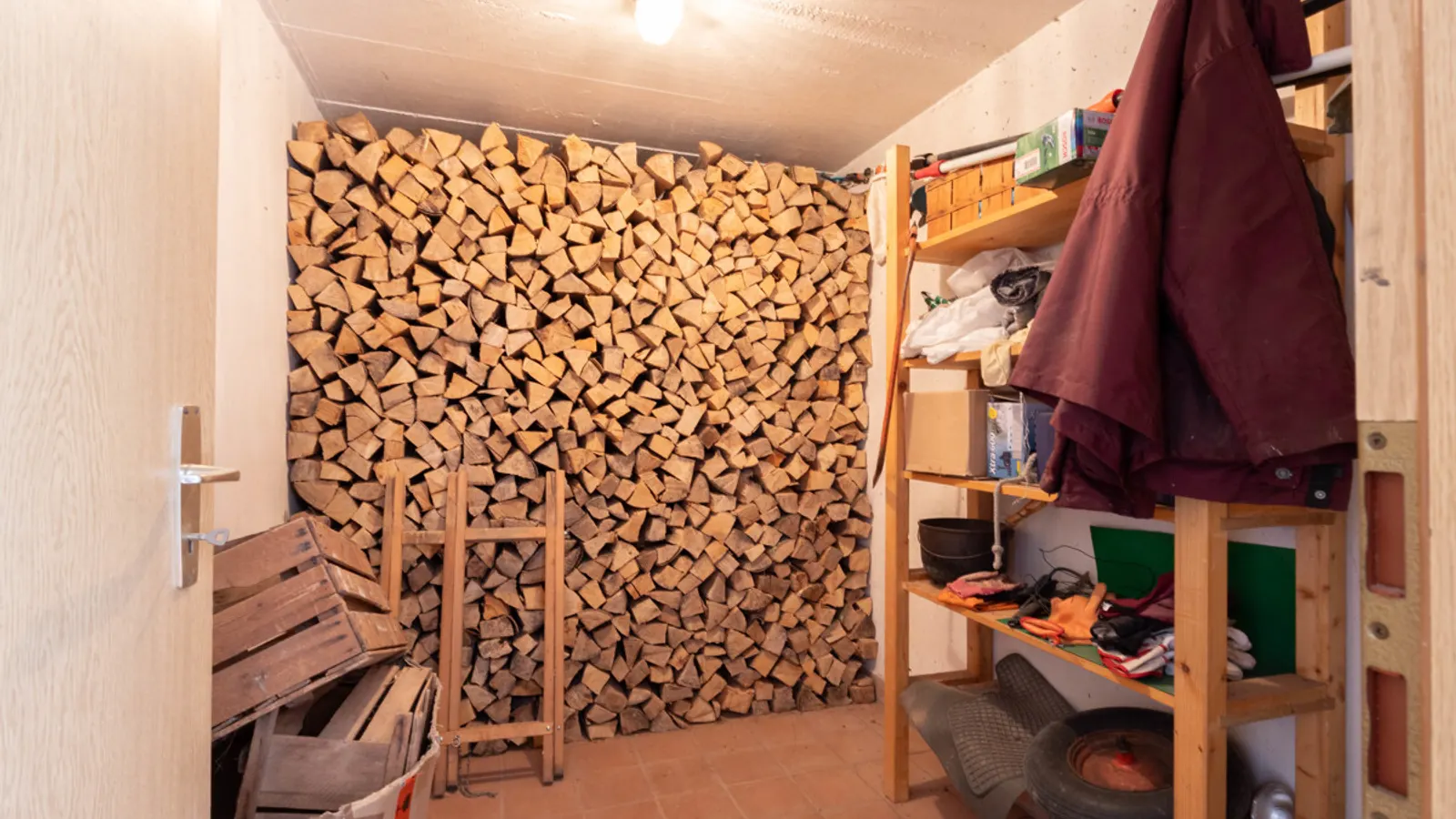 Gepflegtes großzügig angelegtes Einfamilienhaus - Bild 16