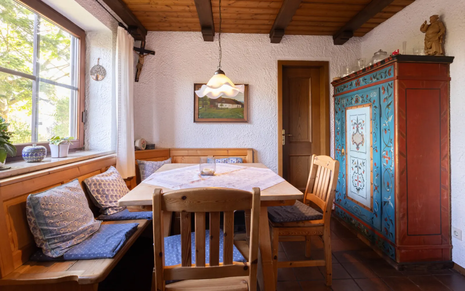 Gepflegtes großzügig angelegtes Einfamilienhaus - Bild 7