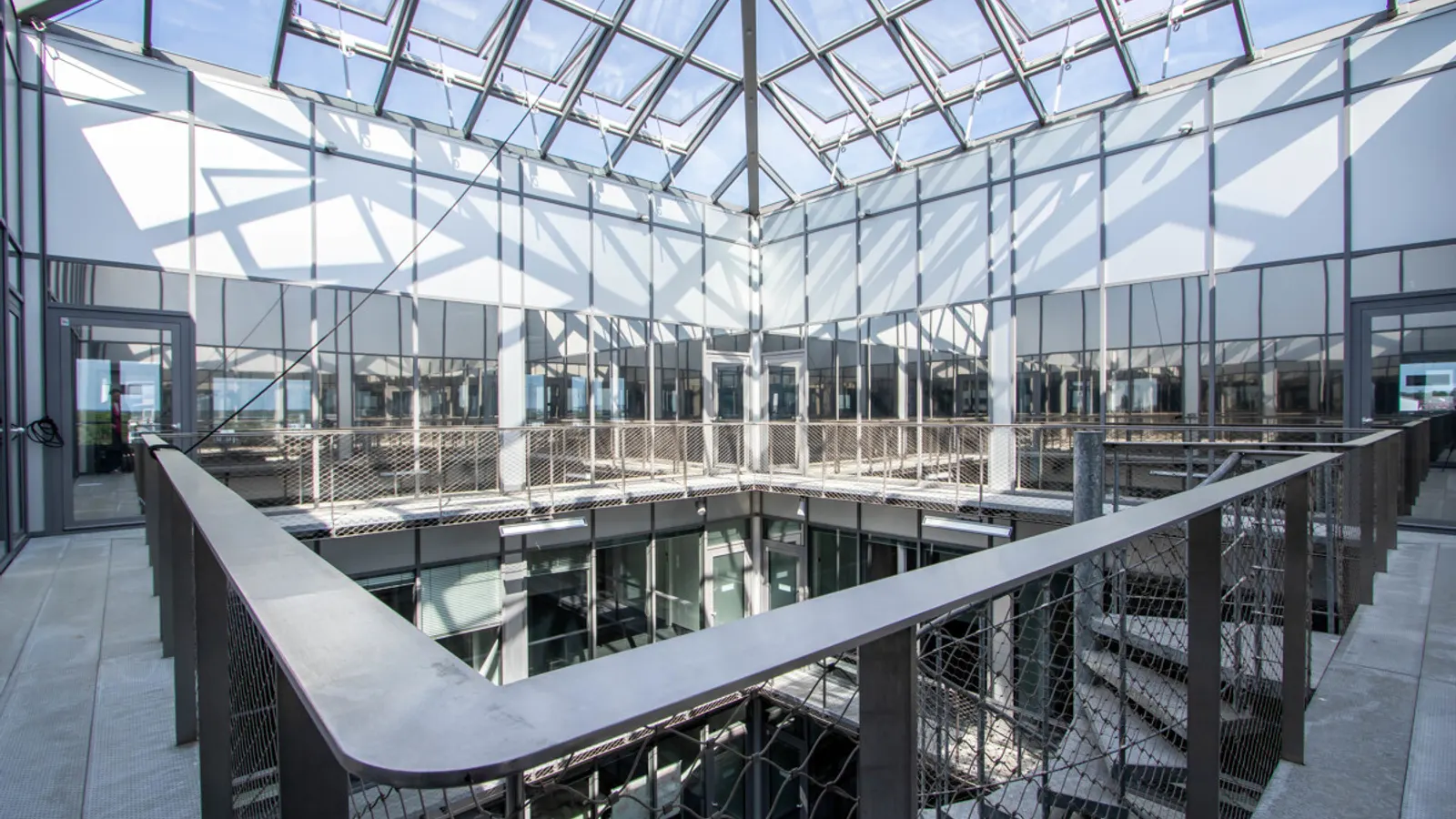 Bürofläche mit Dachterrasse in Gaimersheim - Bild 2