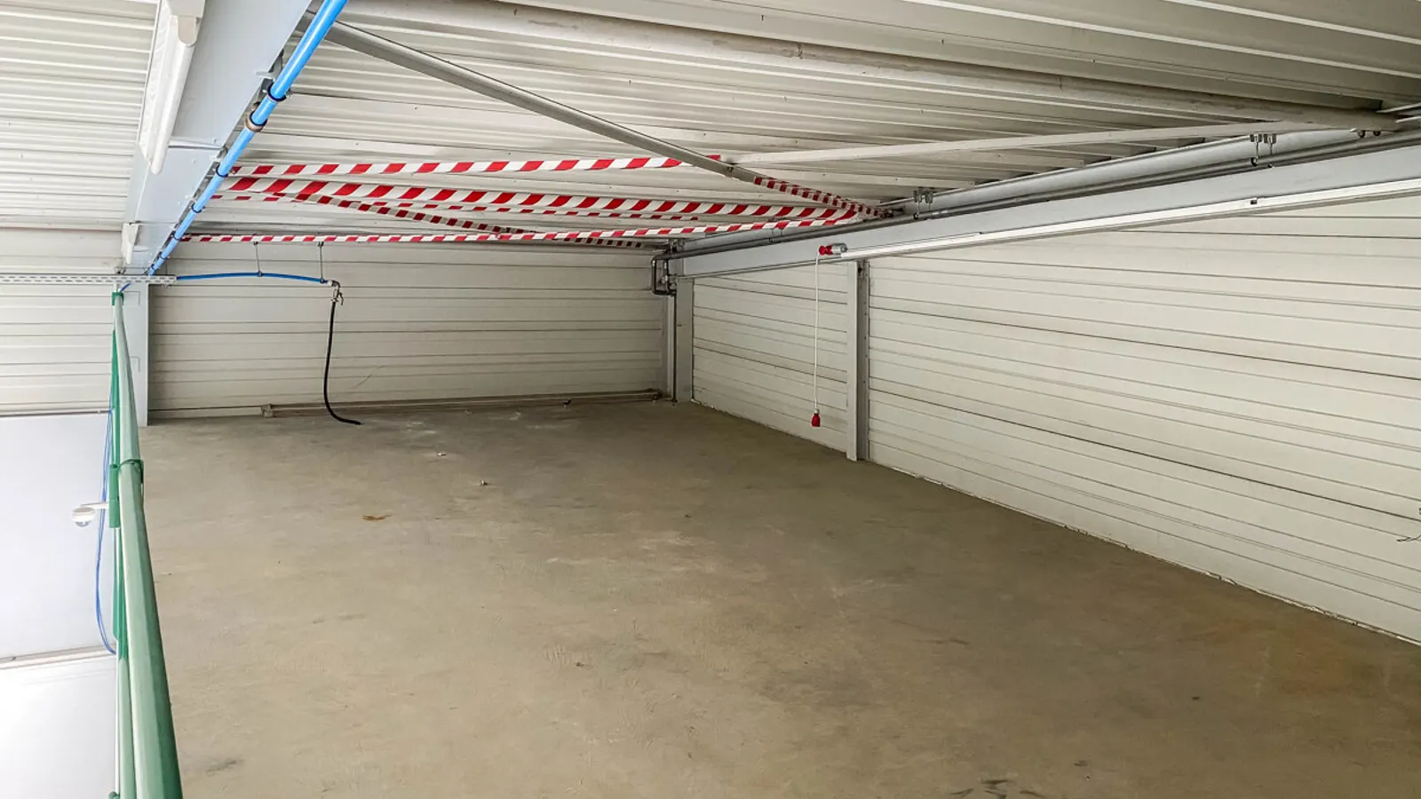 Moderne Bürofläche mit Halle - Bild 4