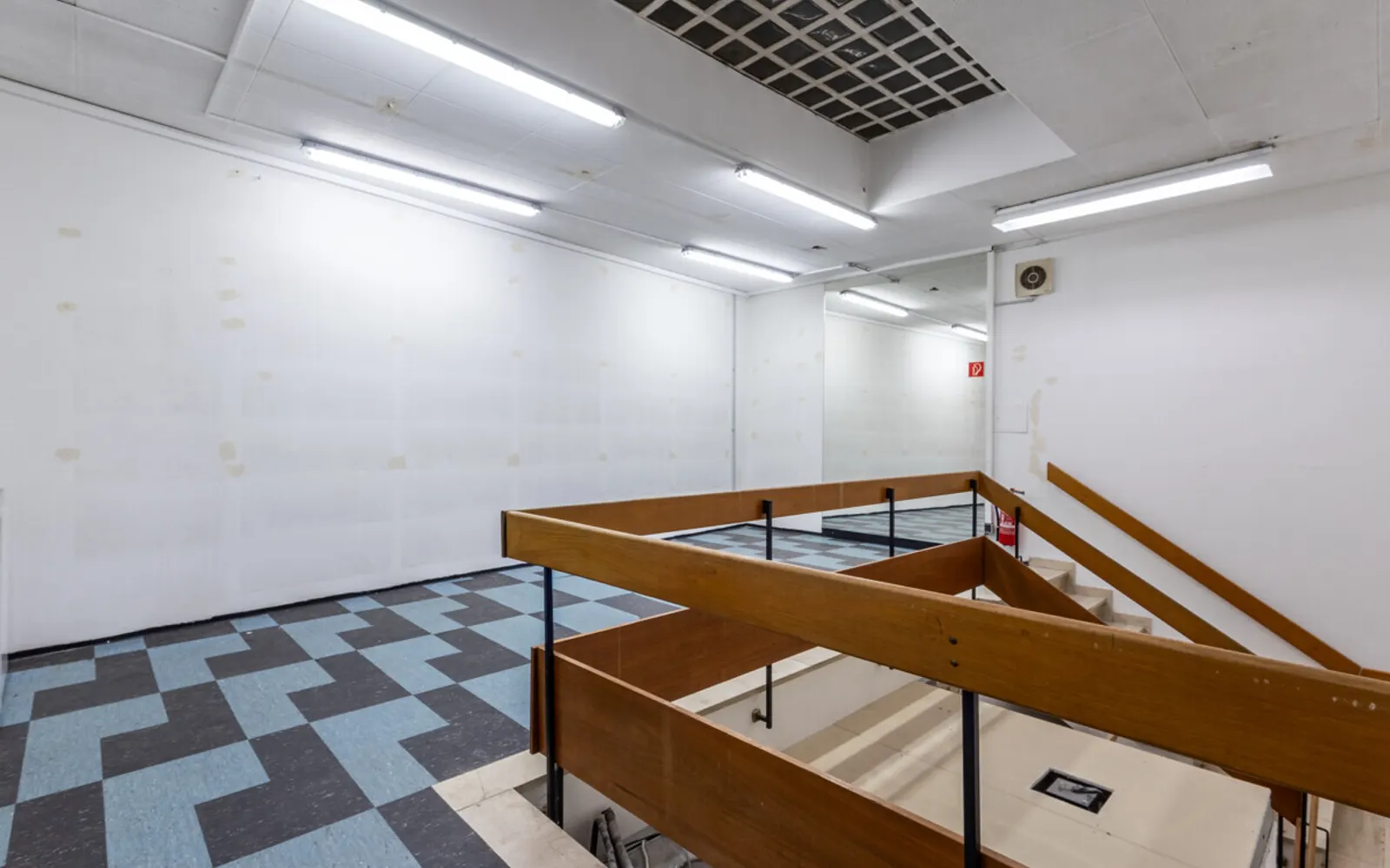 Zentrale Ladenfläche in der Altstadt - Bild 8