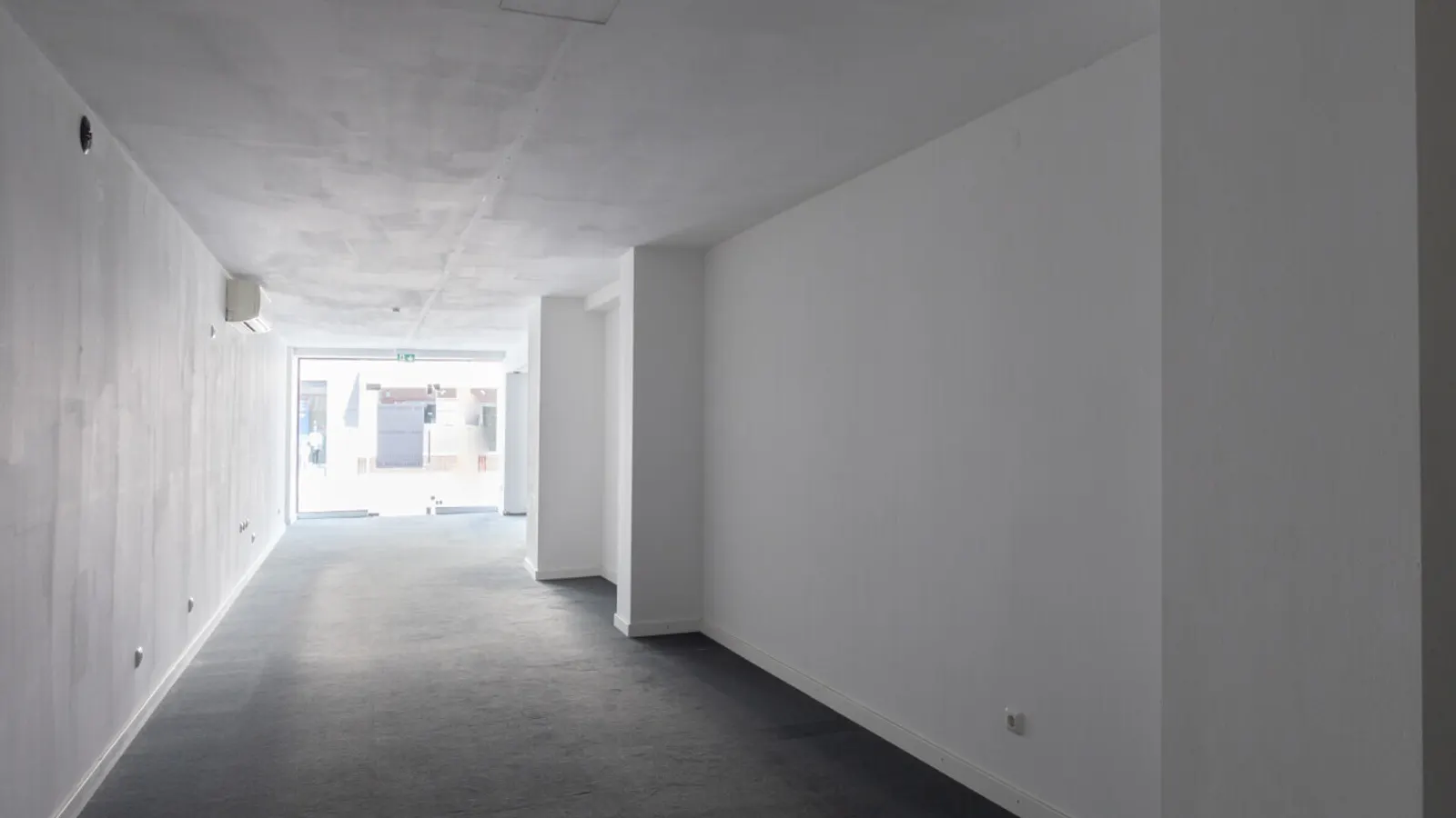 Zentrale Ladenfläche in der Altstadt - Bild 3