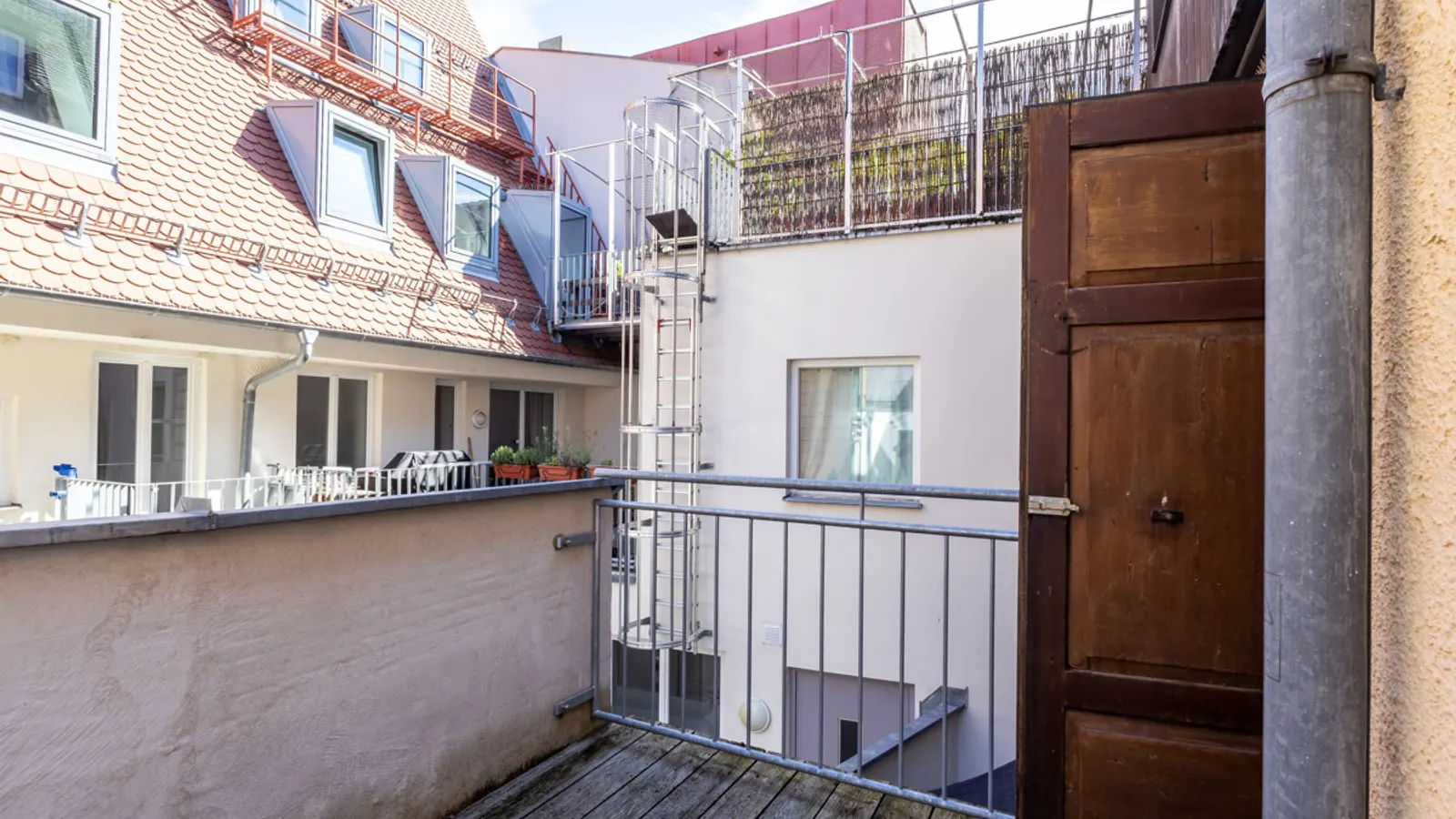 Historisches Schmuckstück mit 3,5 Zimmern in bester Altstadtlage - Bild 12